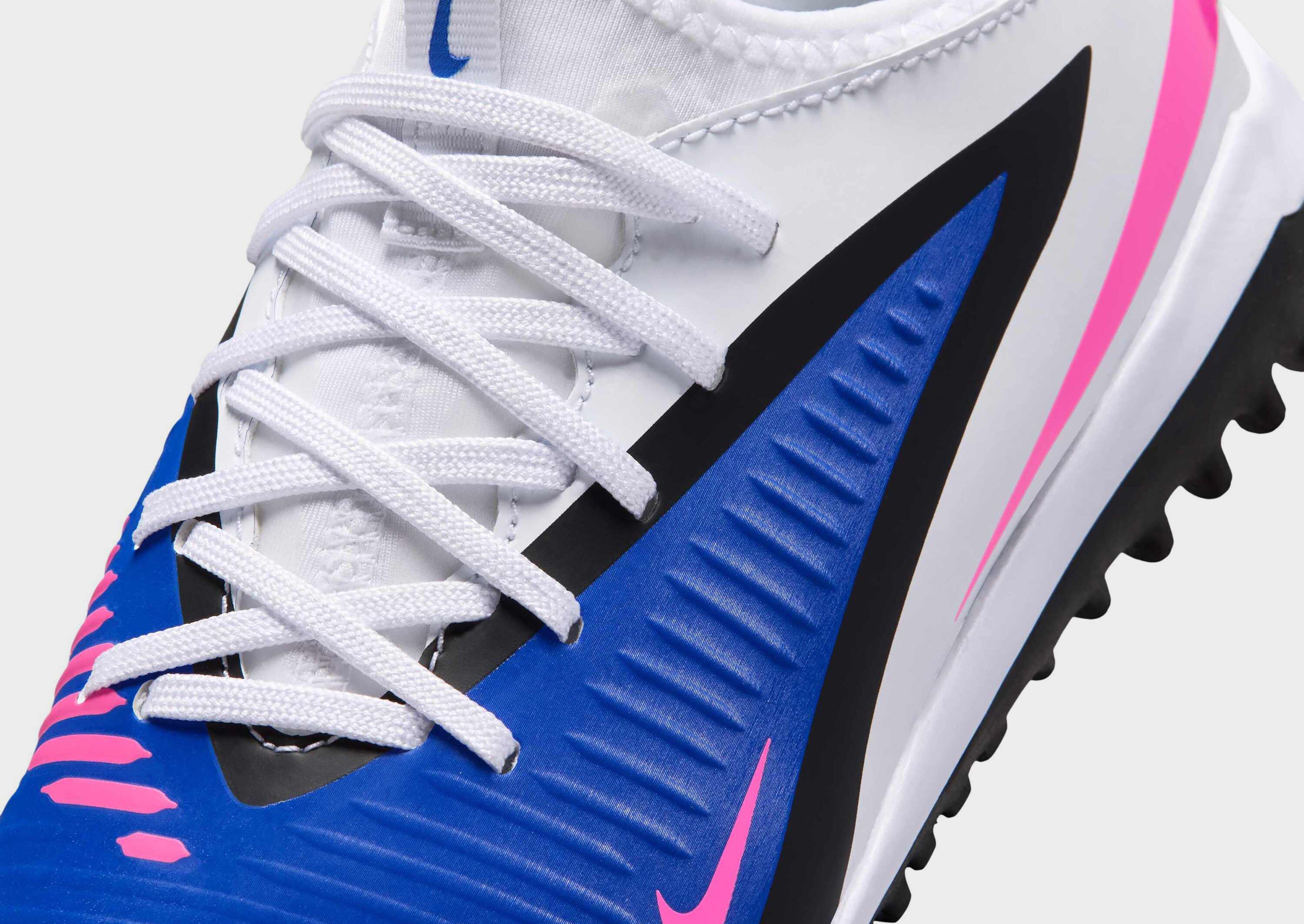 Nike OLDER KIDS' TURF