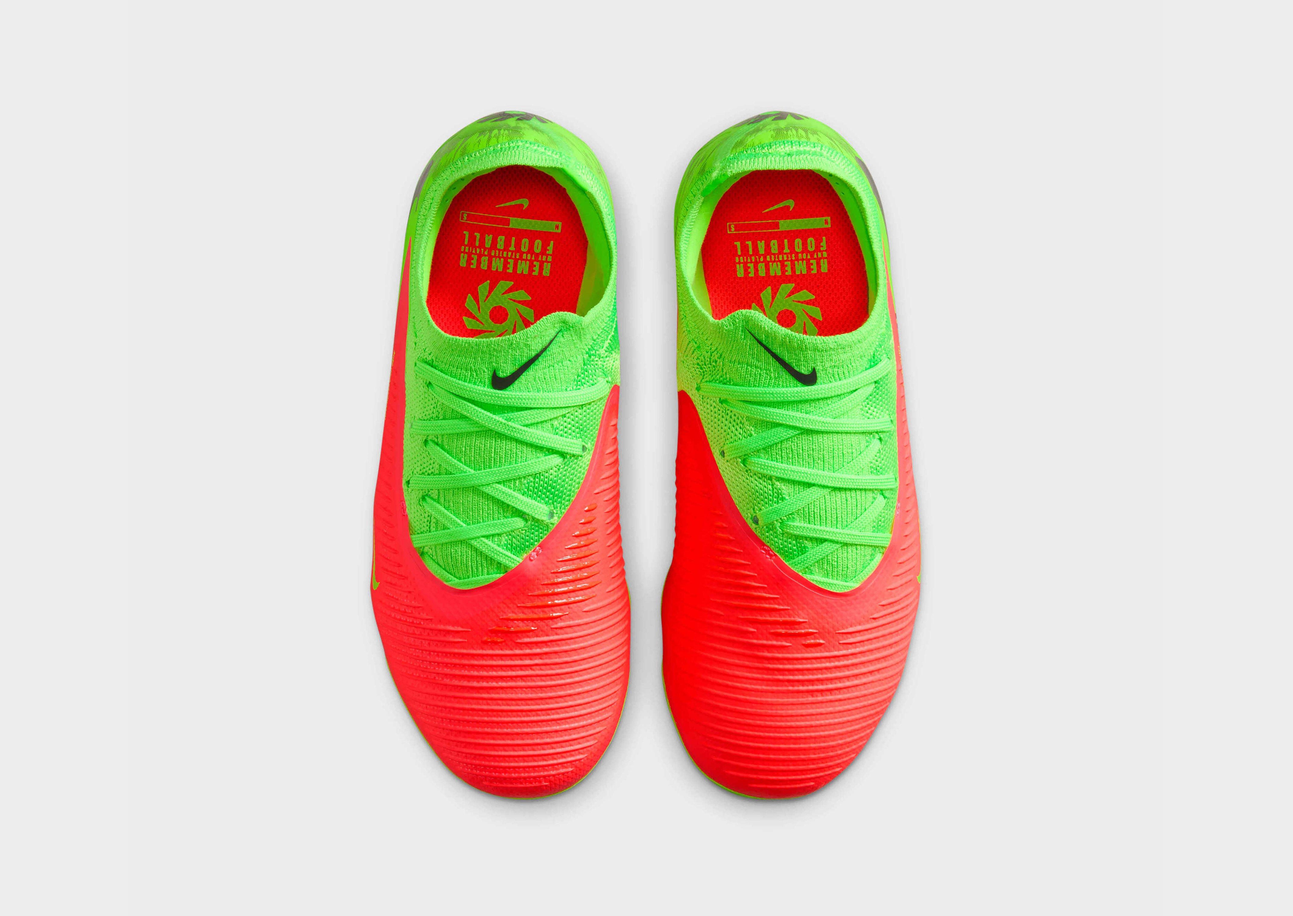 Nike OLDER KIDS'