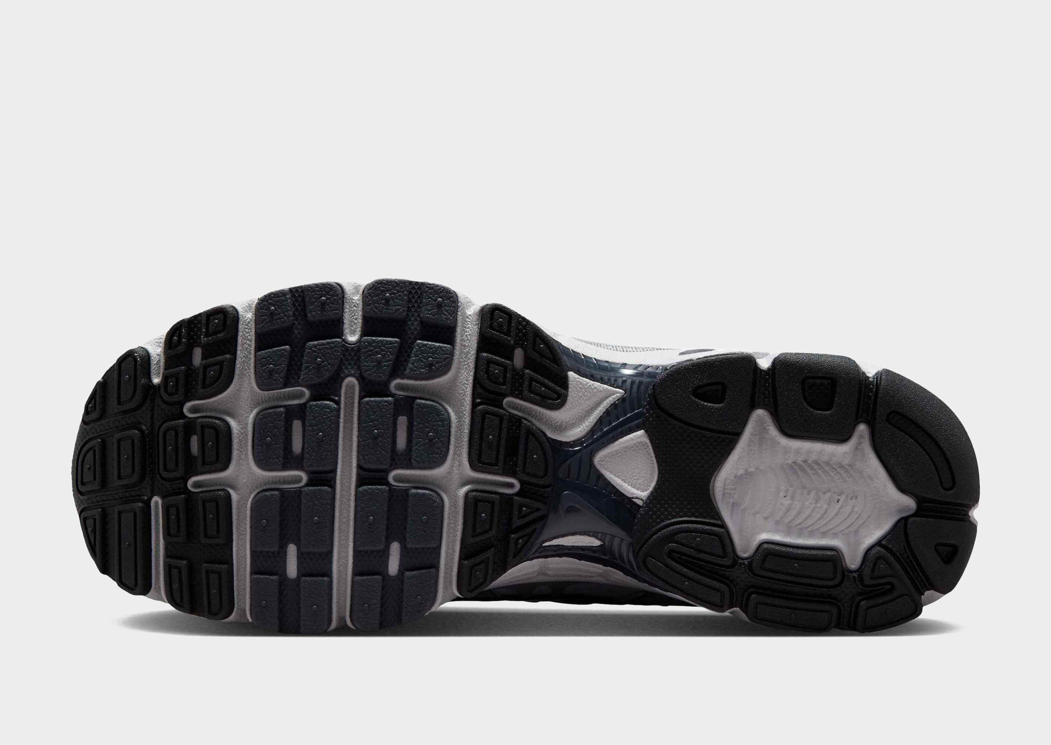 Nike WOMEN'S SHOES WITH