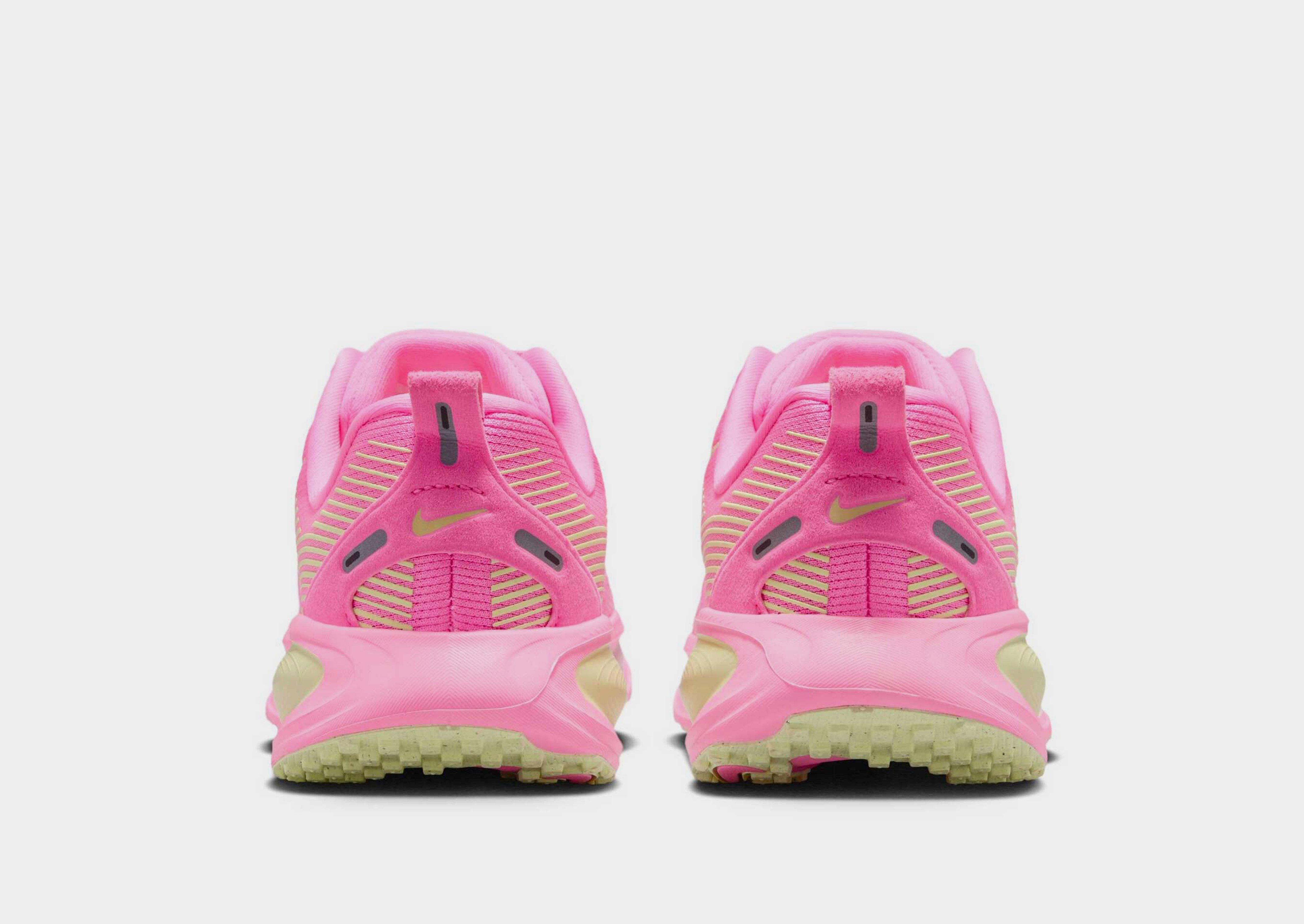 Nike VOMERO 18 JUNIOR ROSA