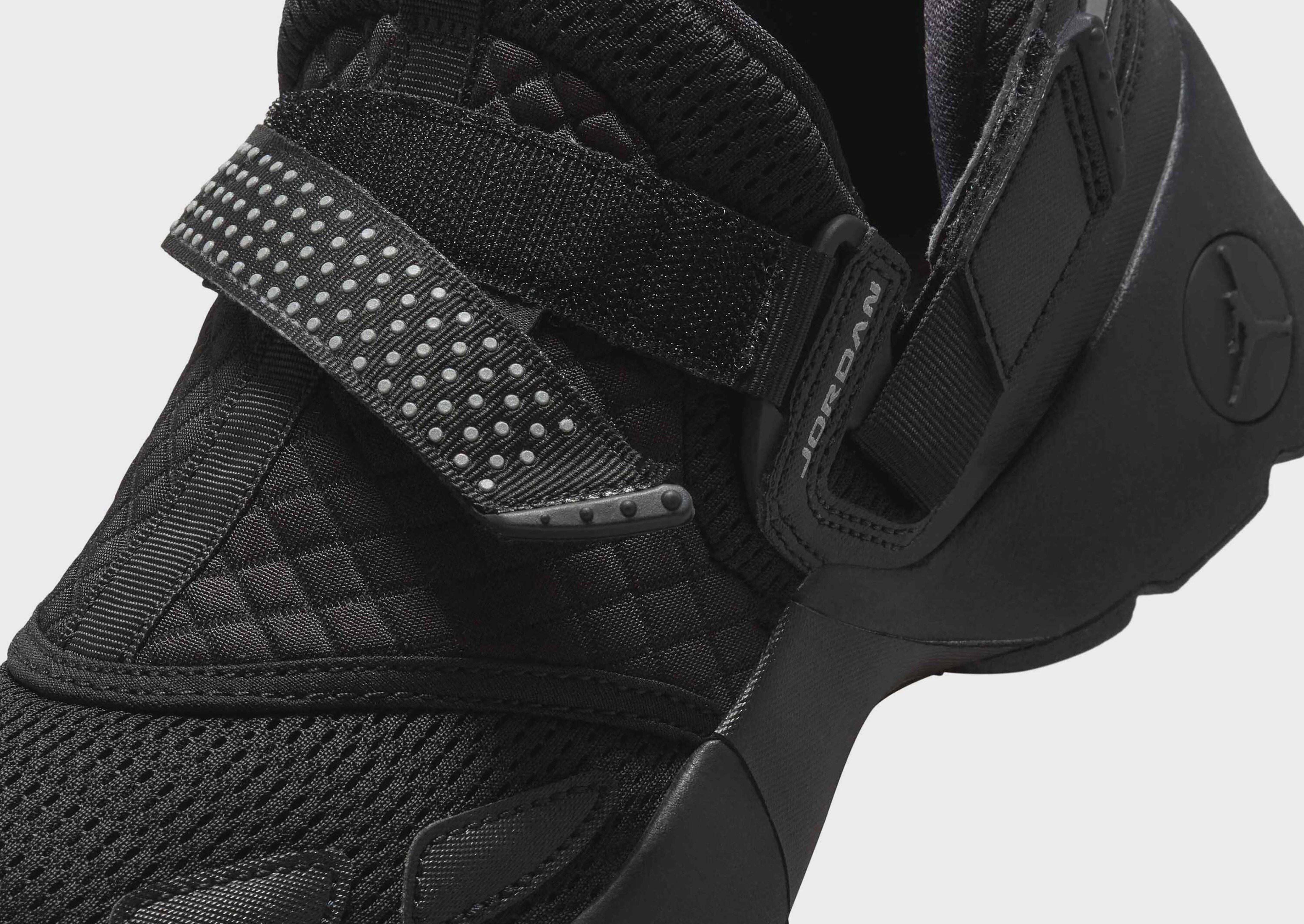 Jordan Flight Court Women's