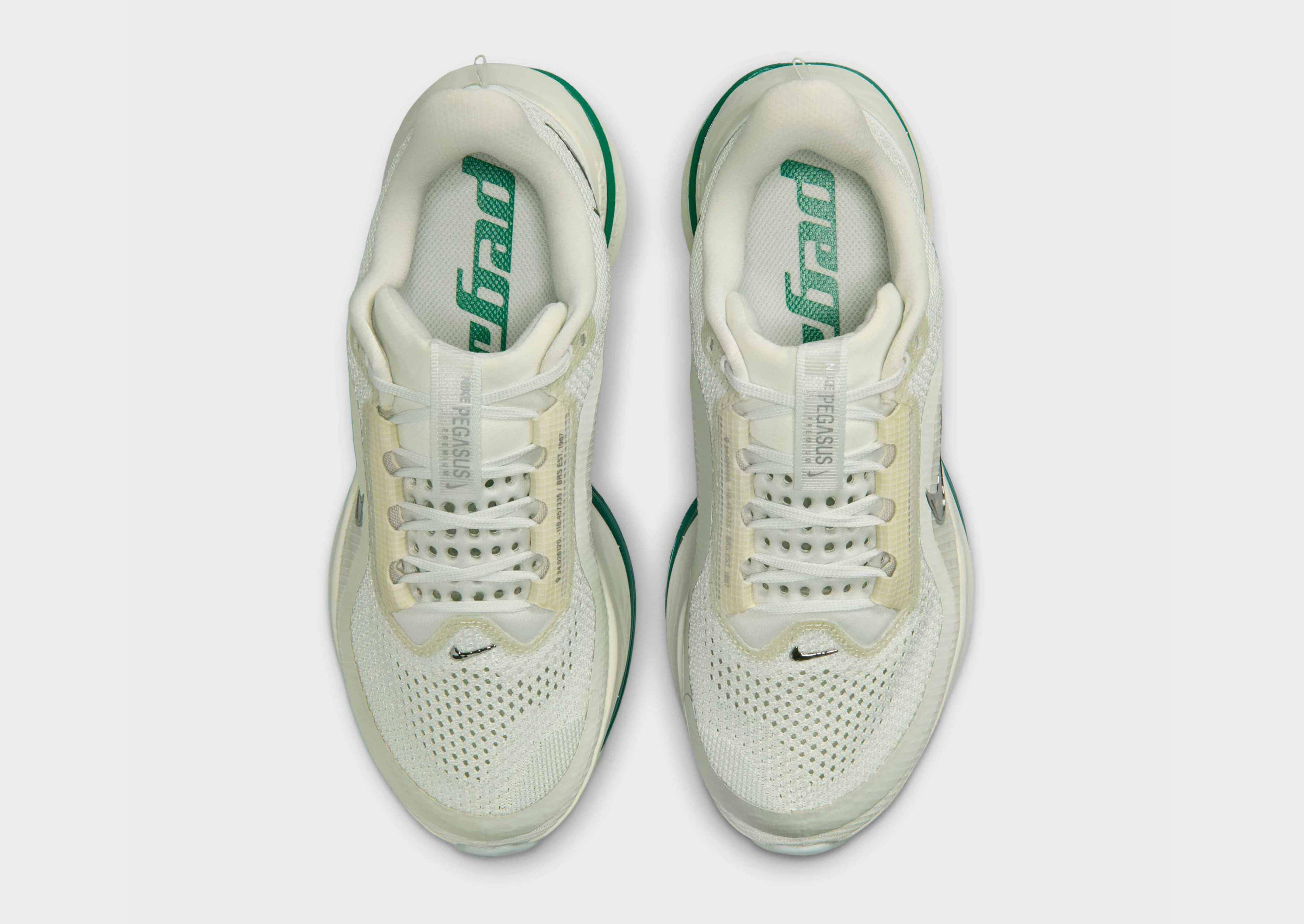 Nike WOMEN'S ROAD RUNNING