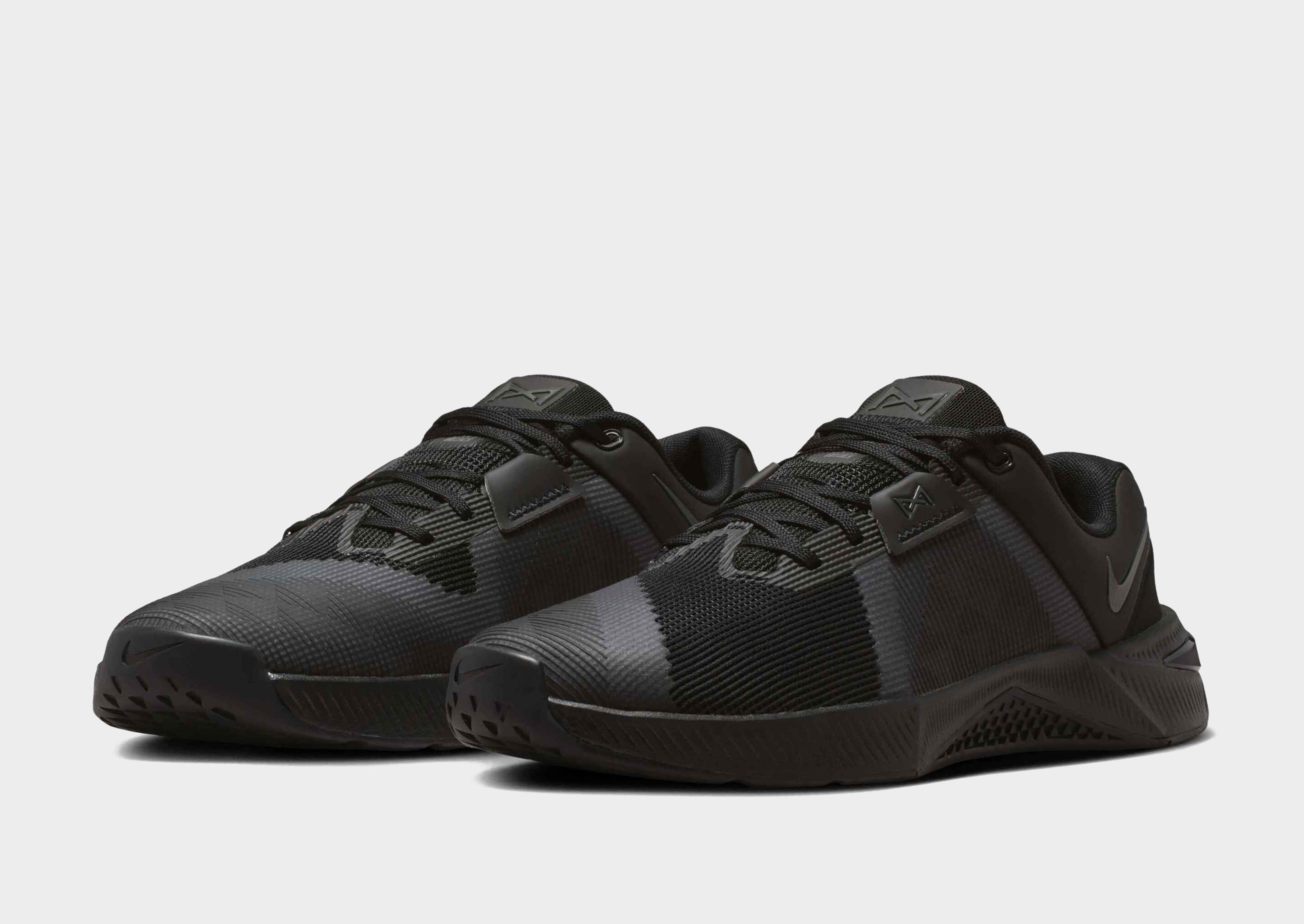Nike WOMEN'S WORKOUT SHOES