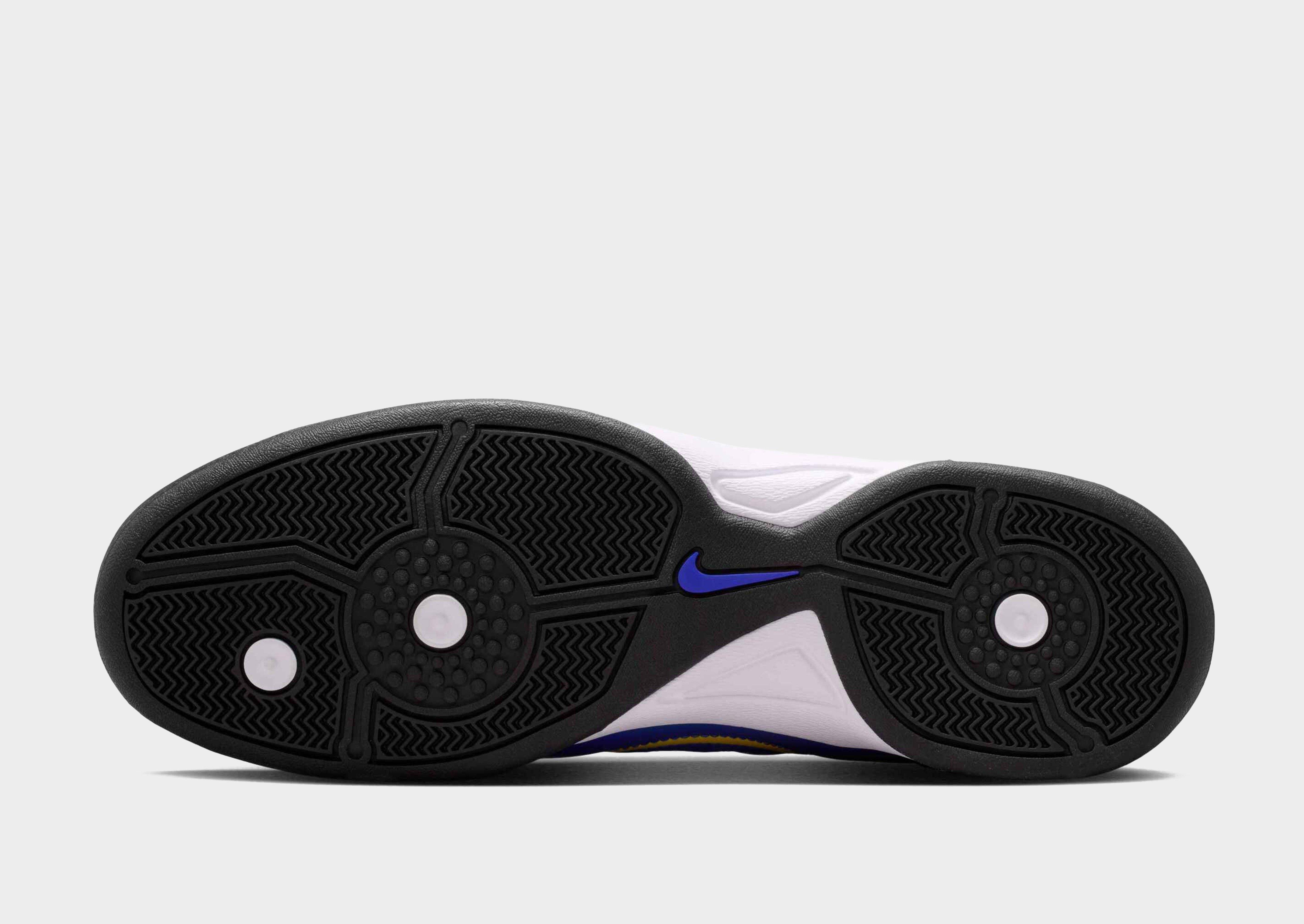 Nike Total 90