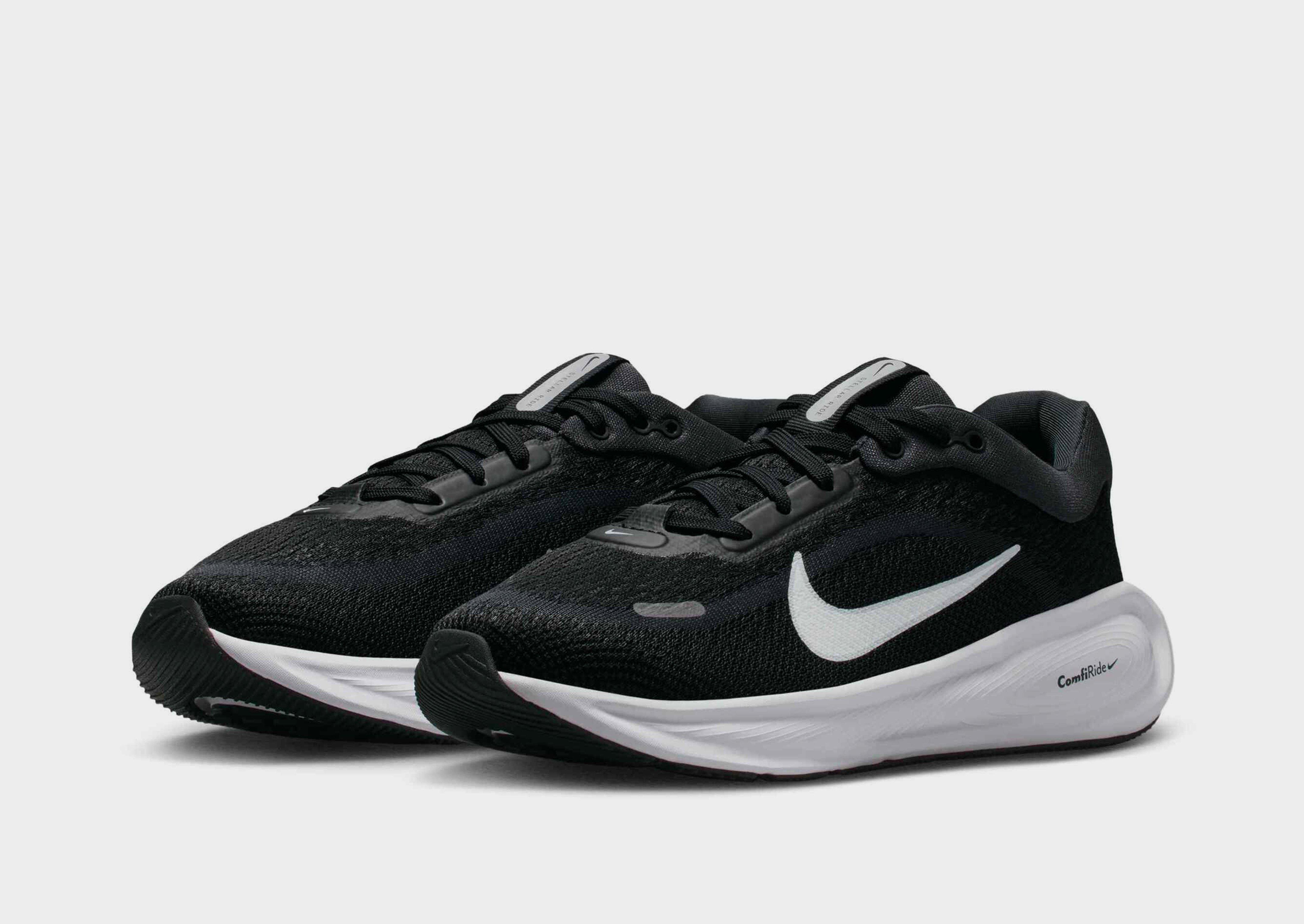 Nike OLDER KIDS' RUNNING
