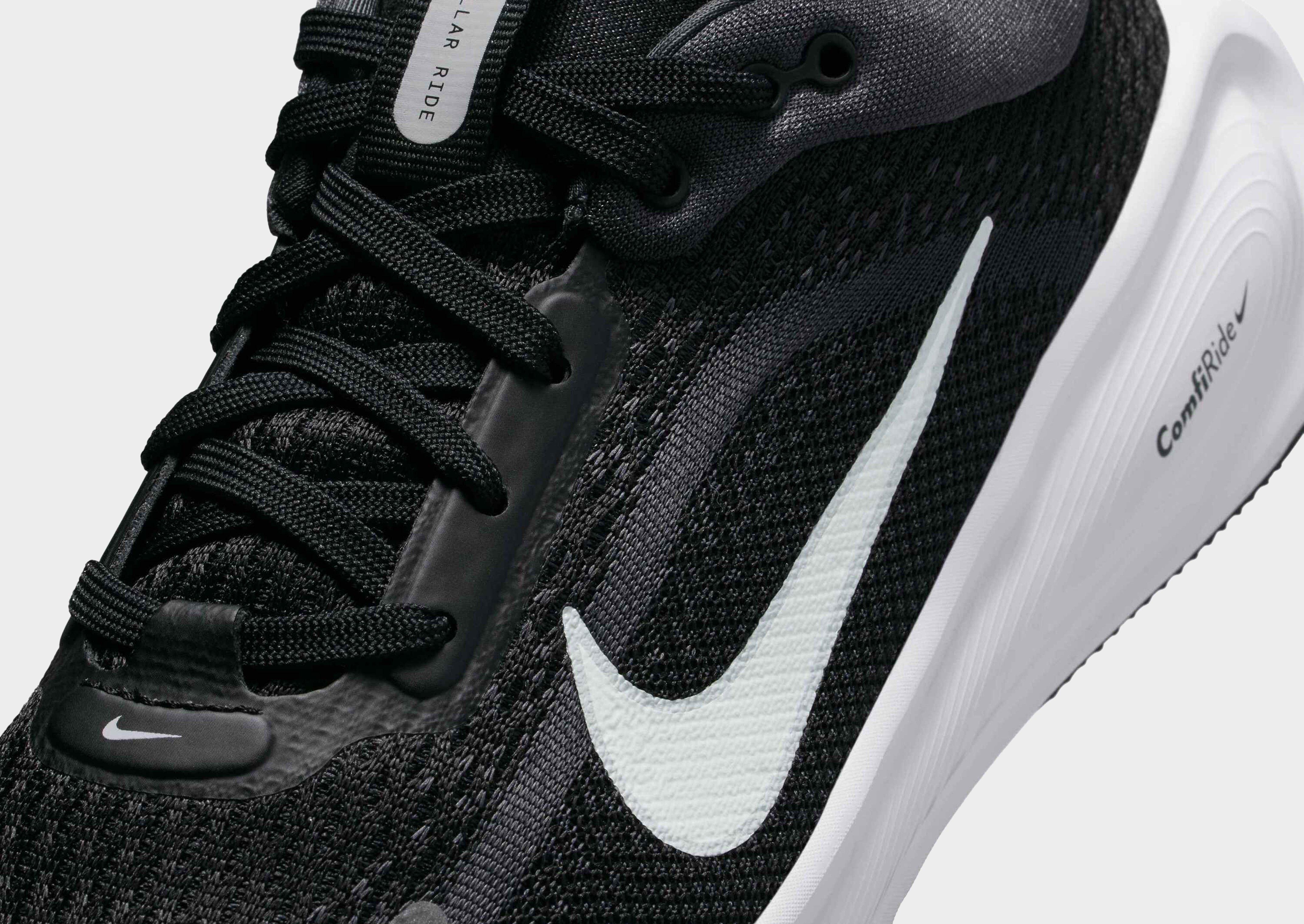 Nike OLDER KIDS' RUNNING