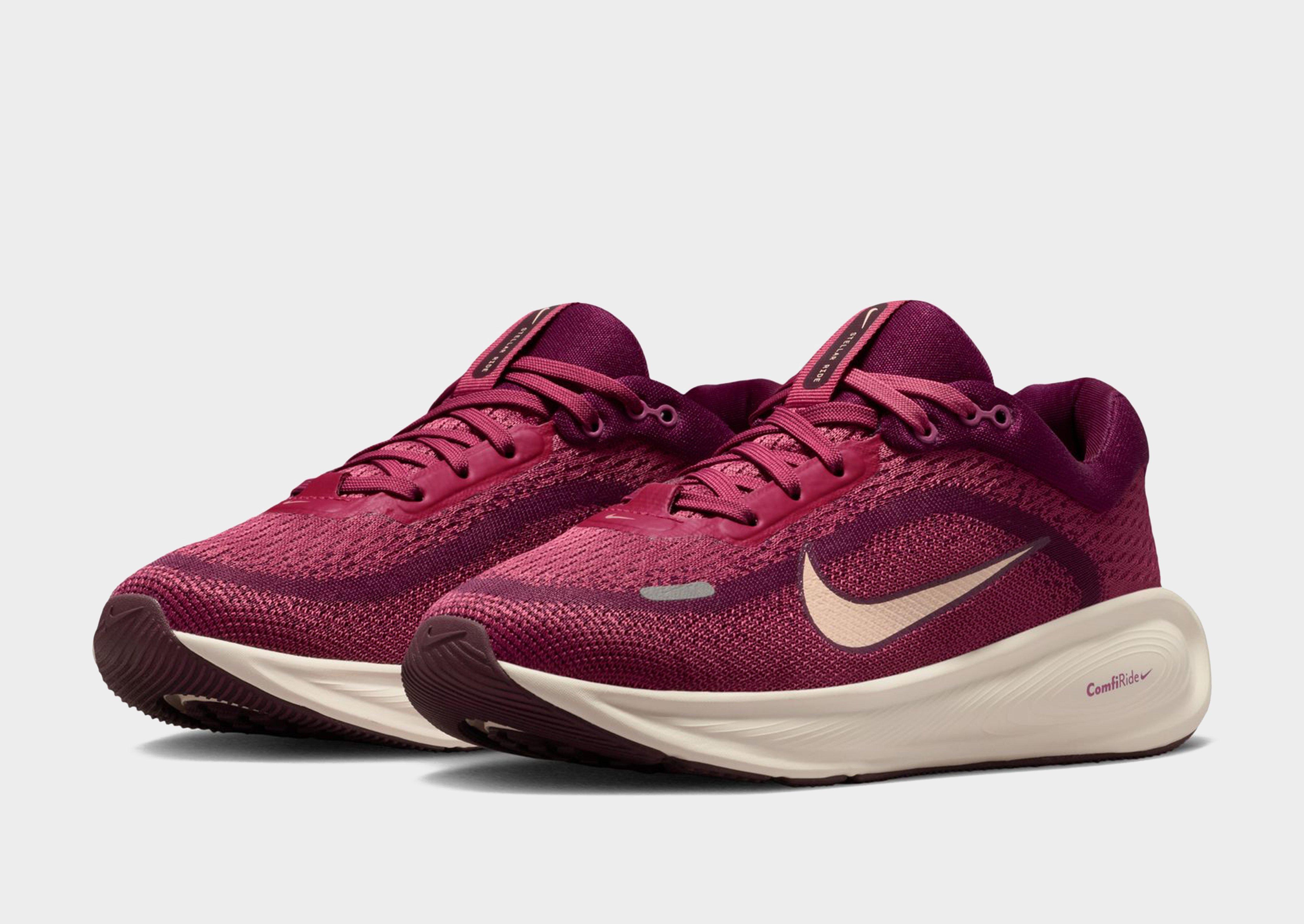 Nike OLDER KIDS' RUNNING