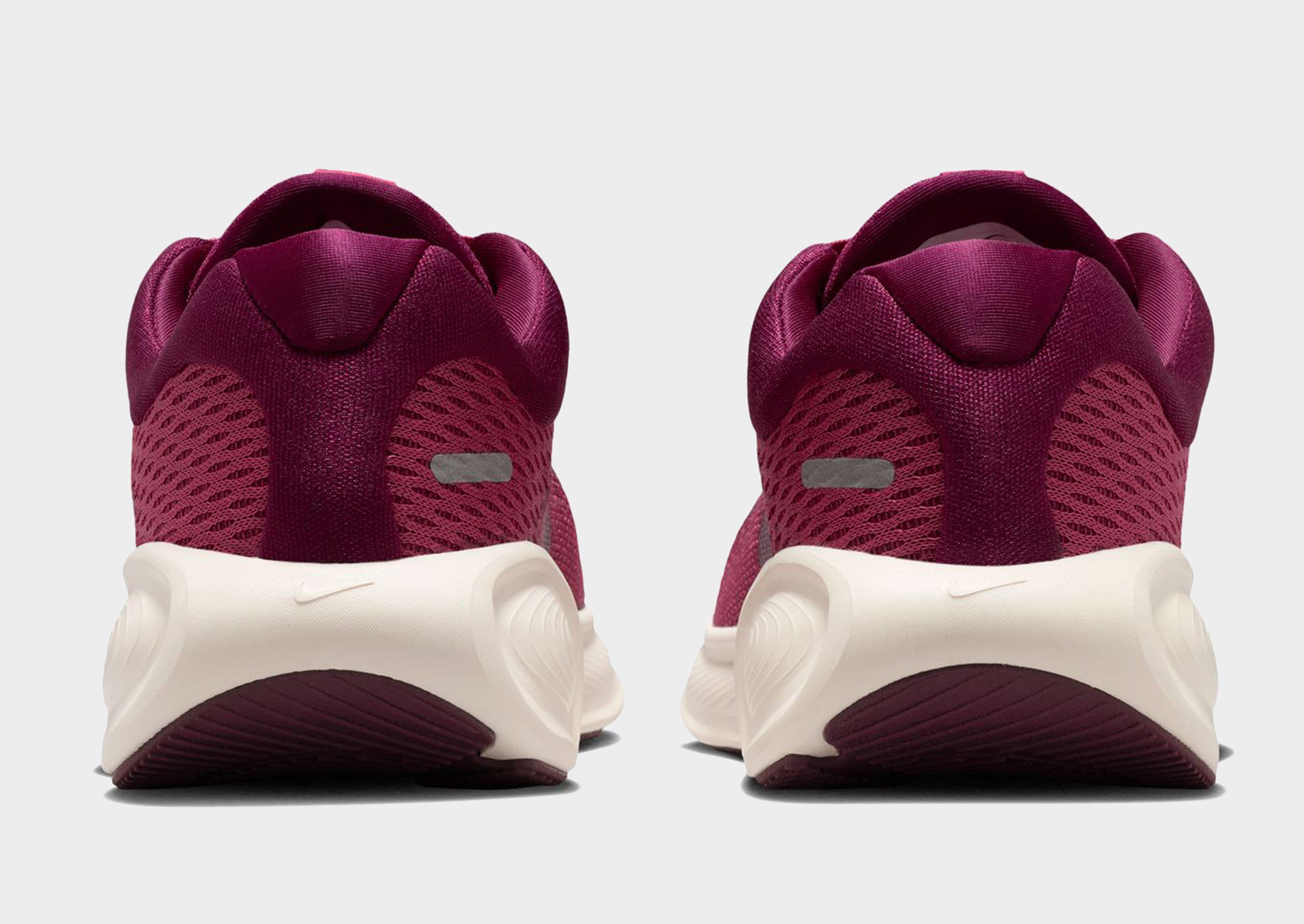 Nike OLDER KIDS' RUNNING