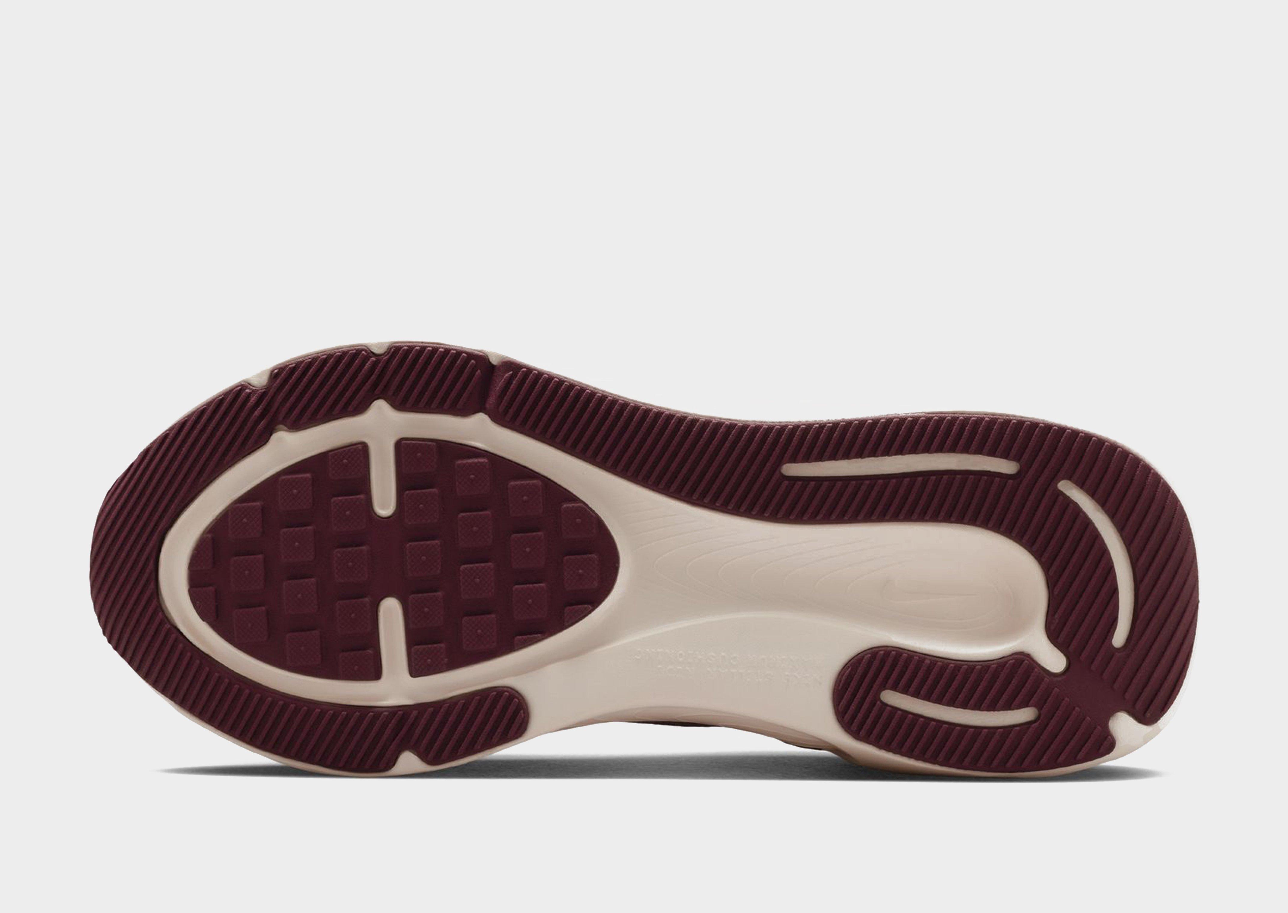 Nike OLDER KIDS' RUNNING