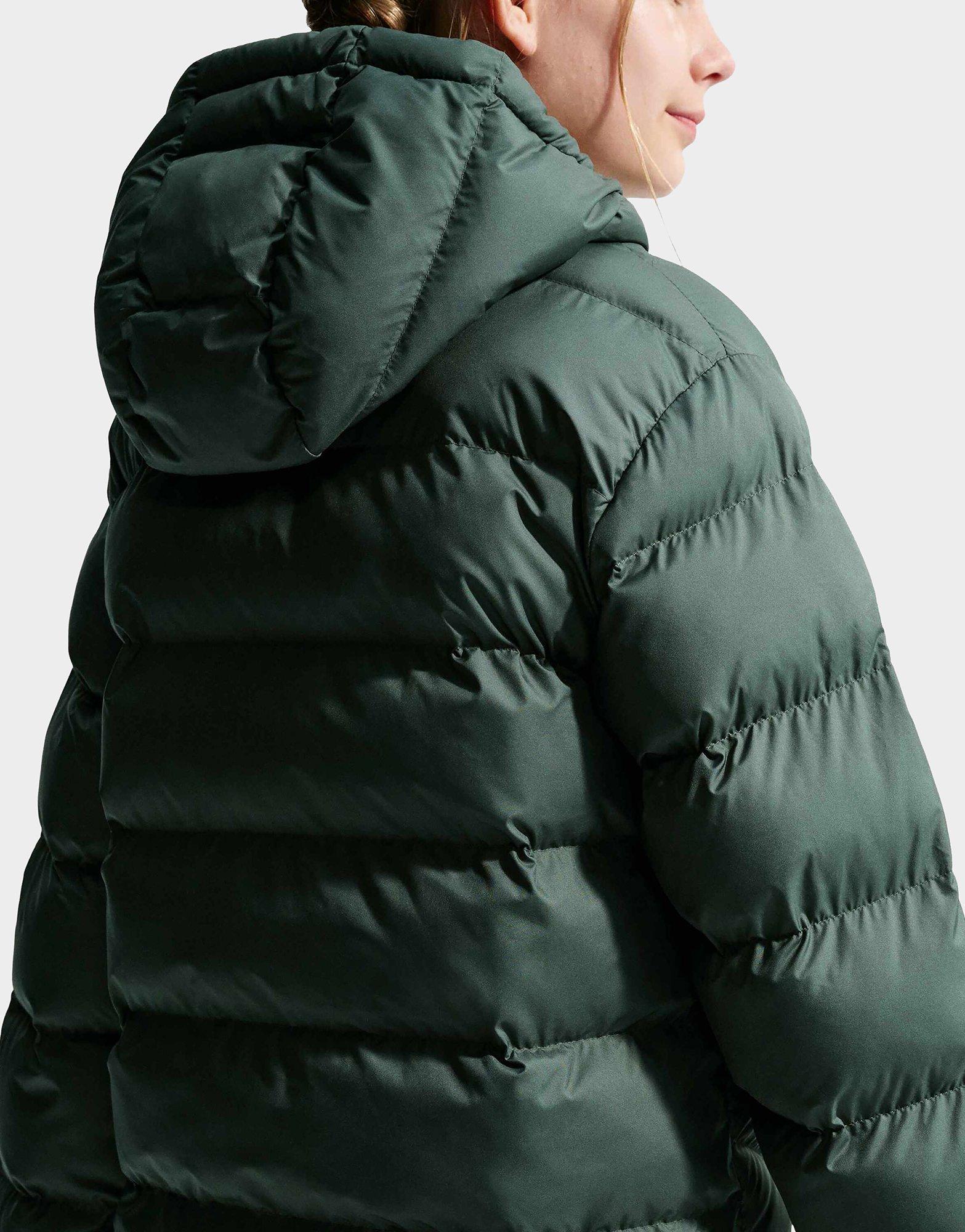 Nike Gewatteerd Therma-FIT jack met ruime pasvorm voor kids Sportswear All Day Play