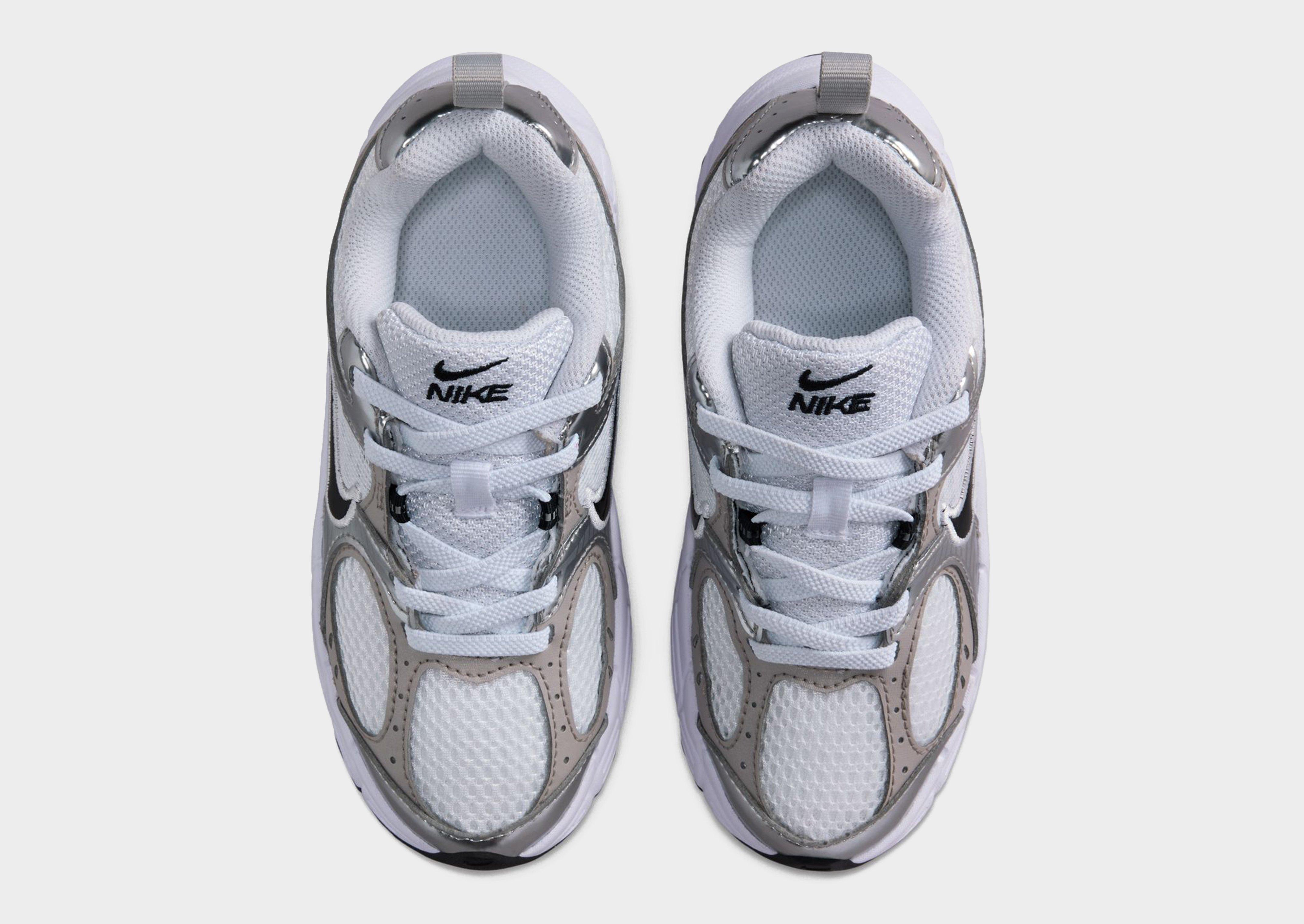 Nike YOUNGER KIDS' SHOES V5