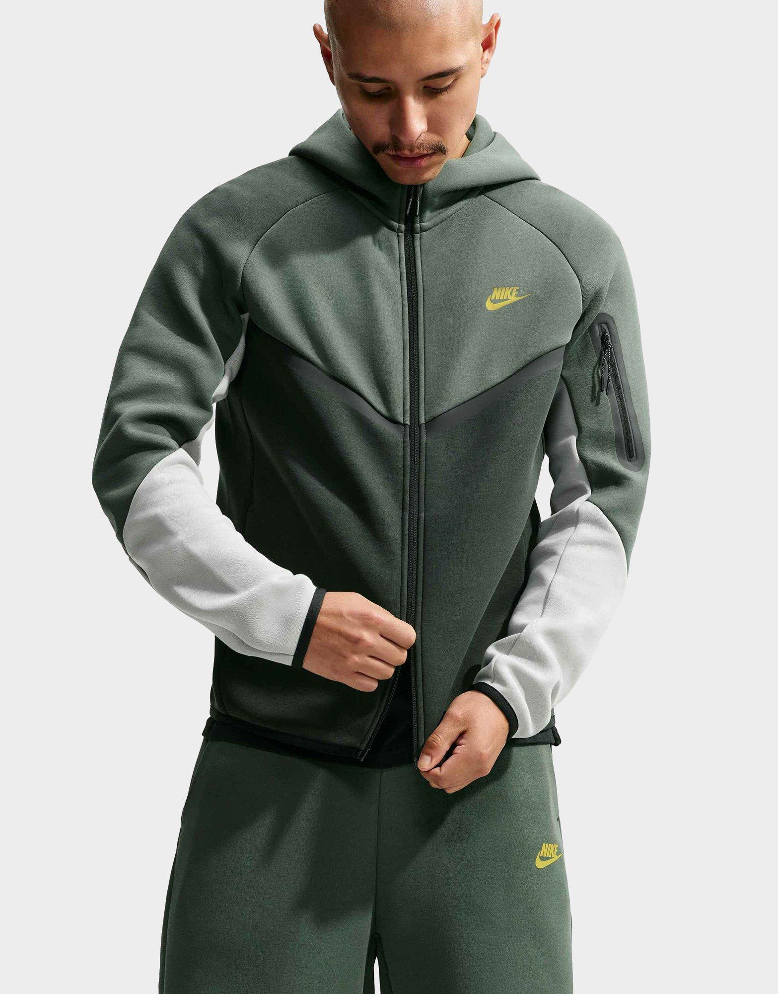 Nike Tech Fleece Windrunner Hoodie