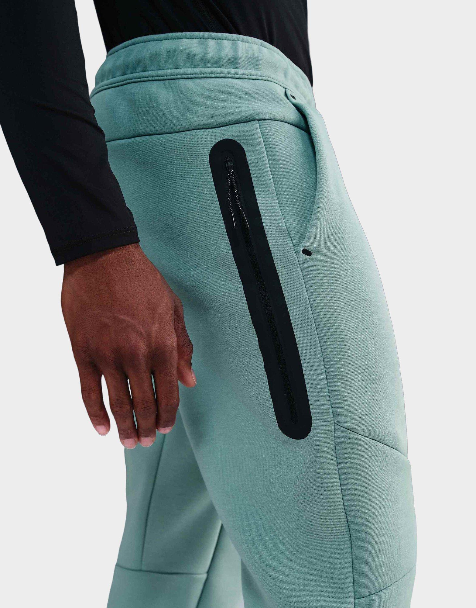 Nike Tech Fleece Joggers