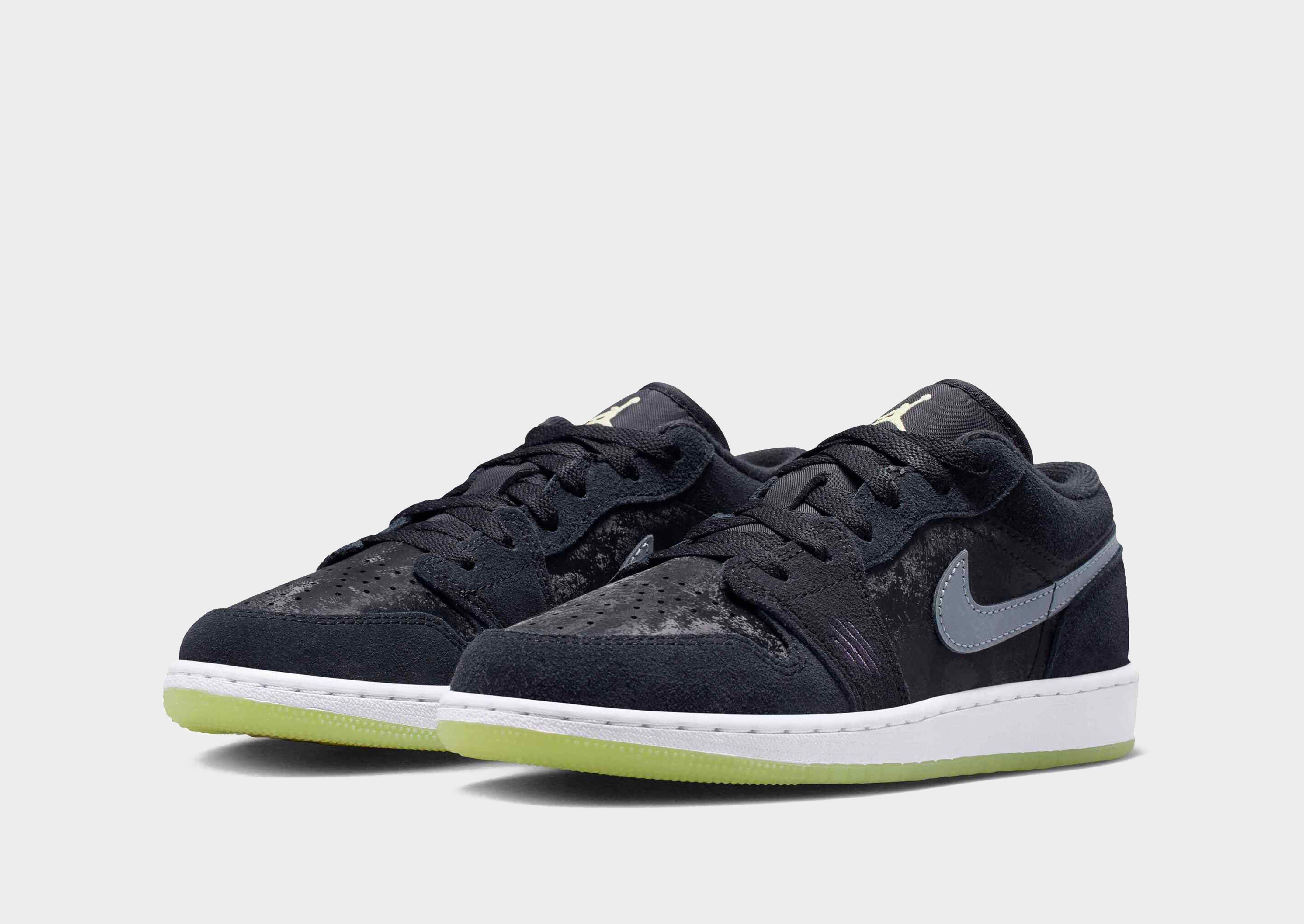Jordan OLDER KIDS' SHOES AIR