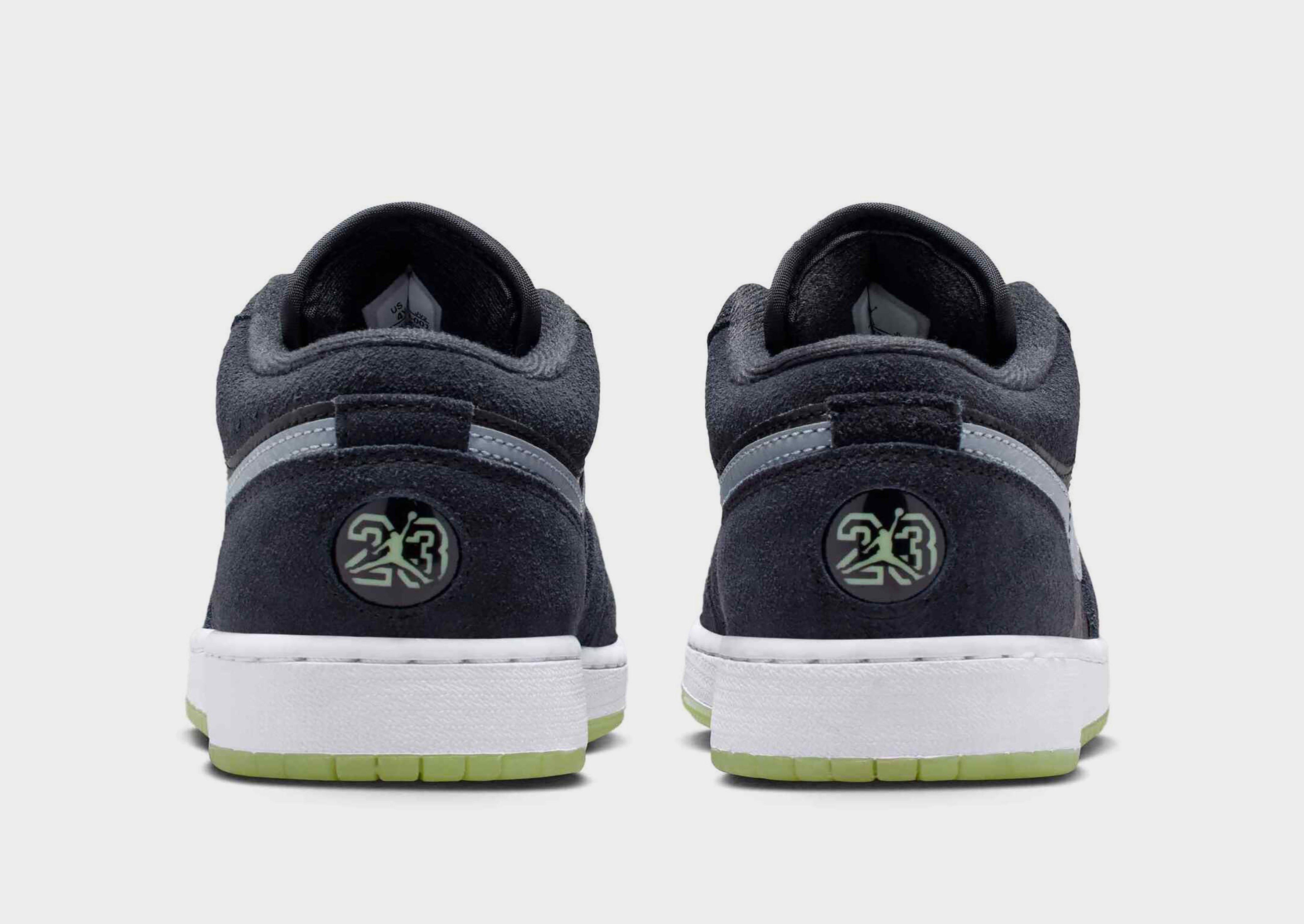 Jordan OLDER KIDS' SHOES AIR