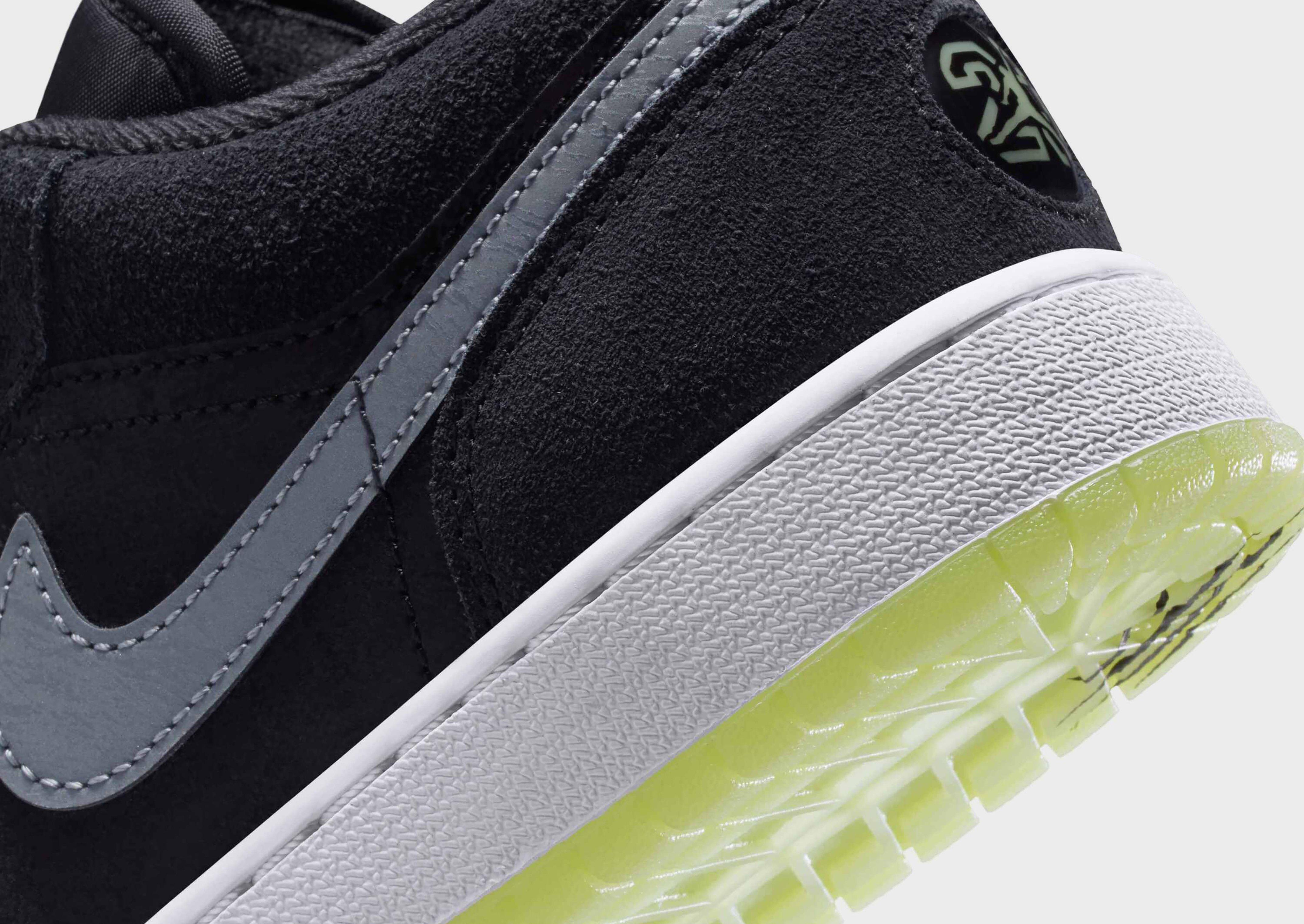 Jordan OLDER KIDS' SHOES AIR