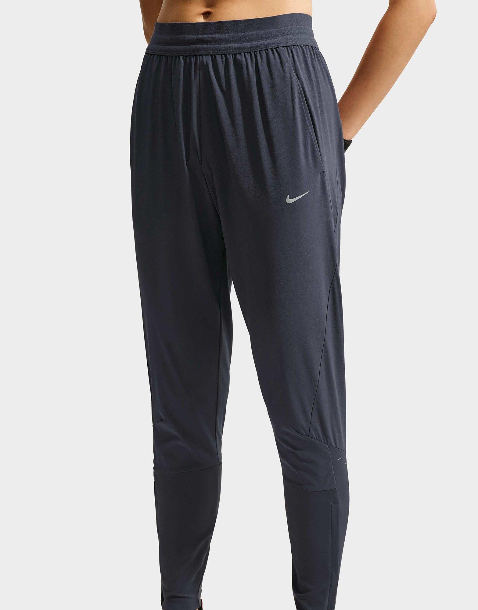 Nike WOMEN'S DRI-FIT