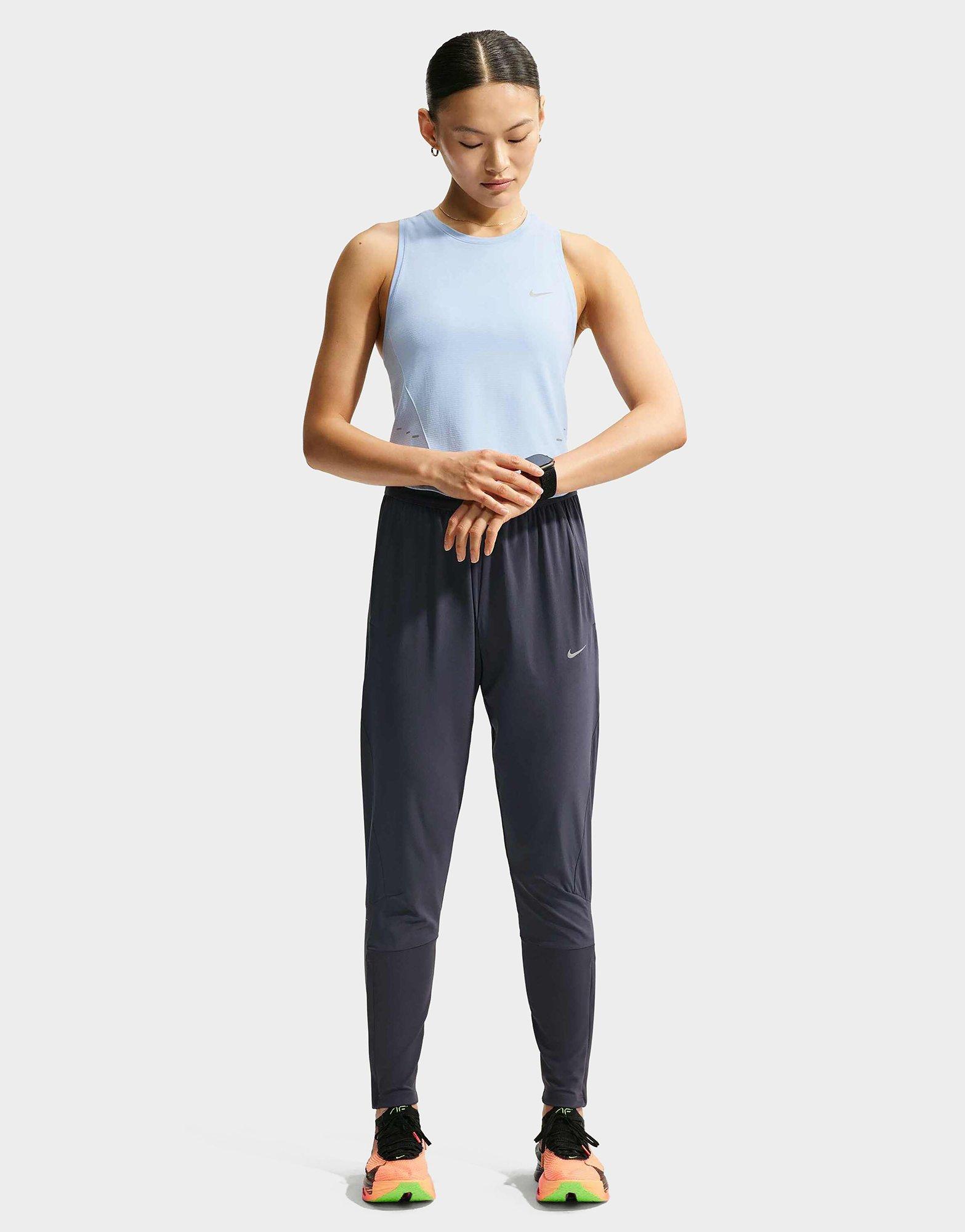 Nike WOMEN'S DRI-FIT