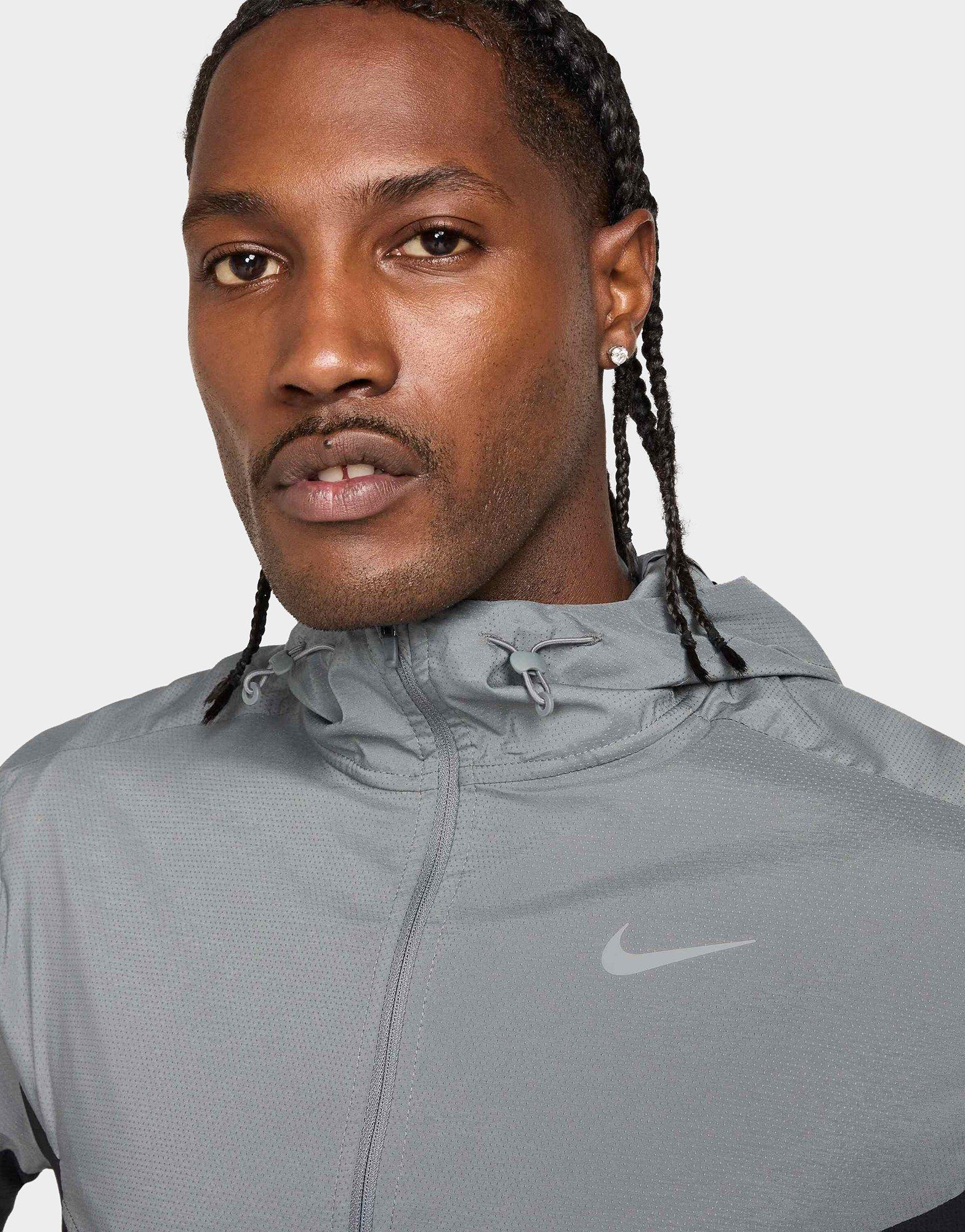 Nike Chaqueta de running - Hombre Impossibly Light Windrunner