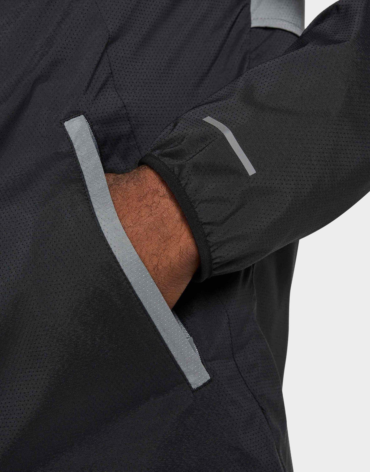 Nike Chaqueta de running - Hombre Impossibly Light Windrunner