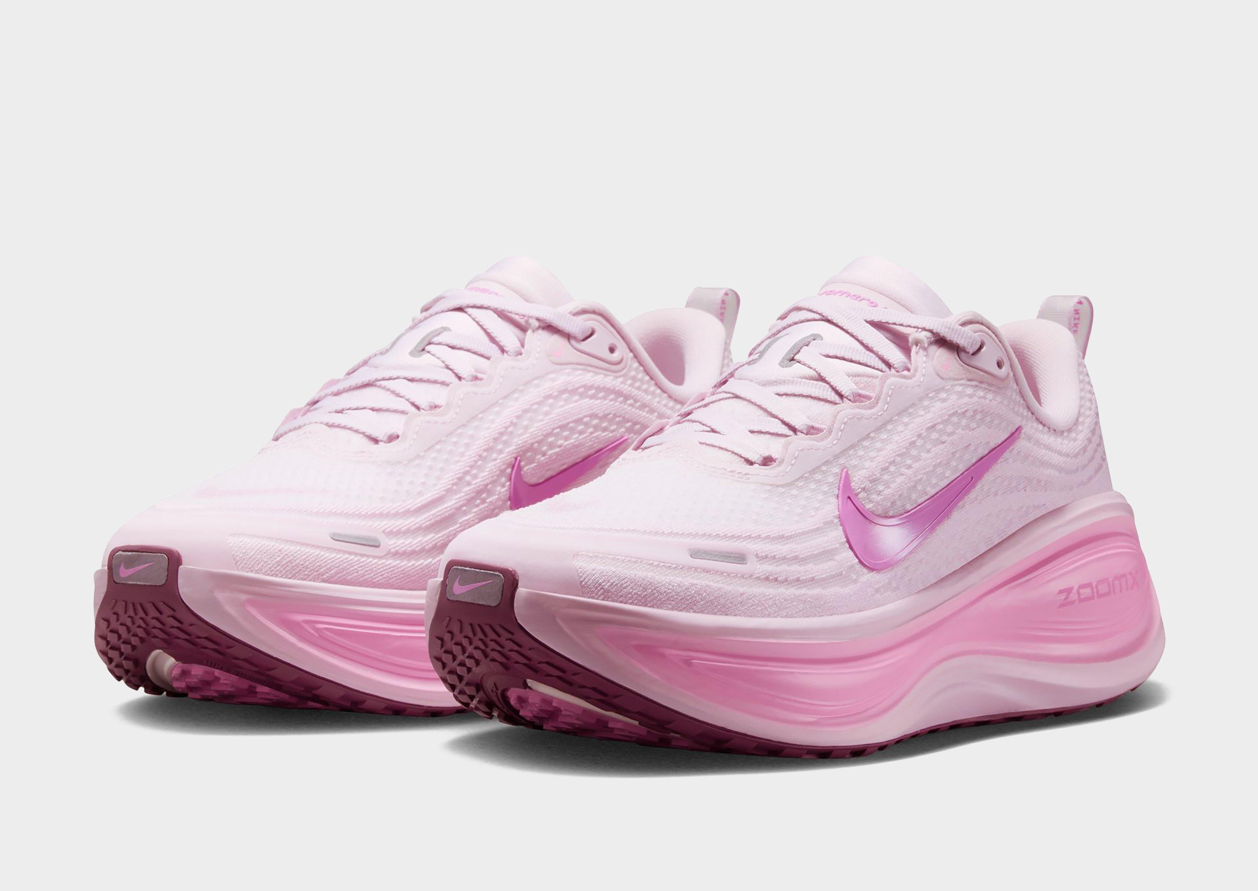 Nike WOMEN'S ROAD RUNNING