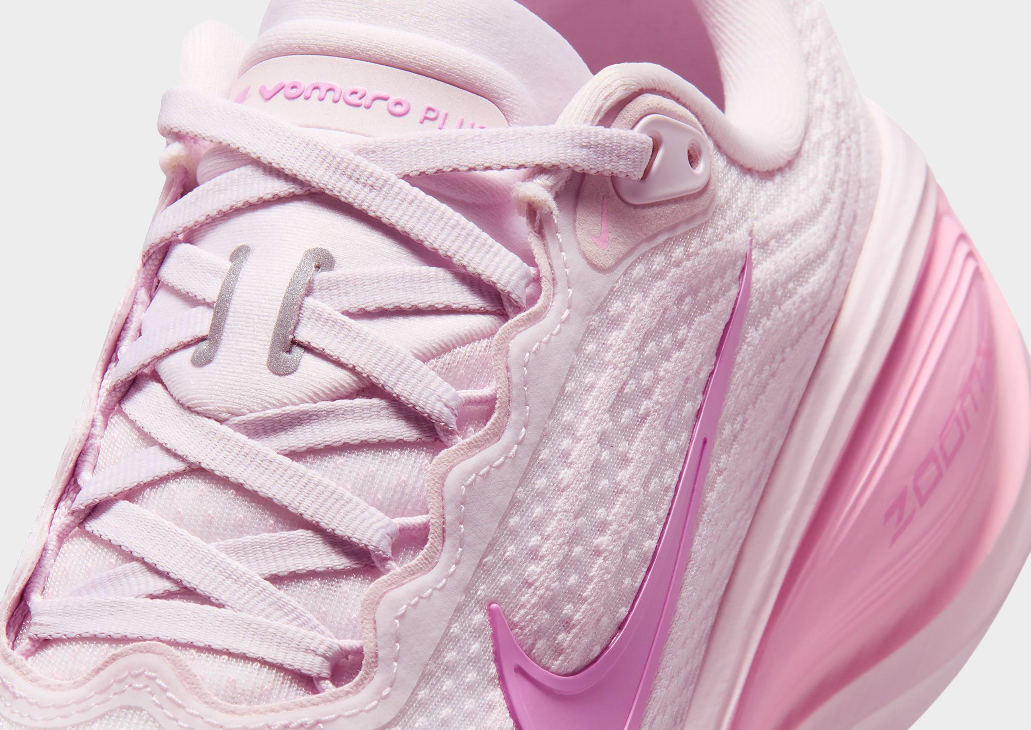 Nike WOMEN'S ROAD RUNNING