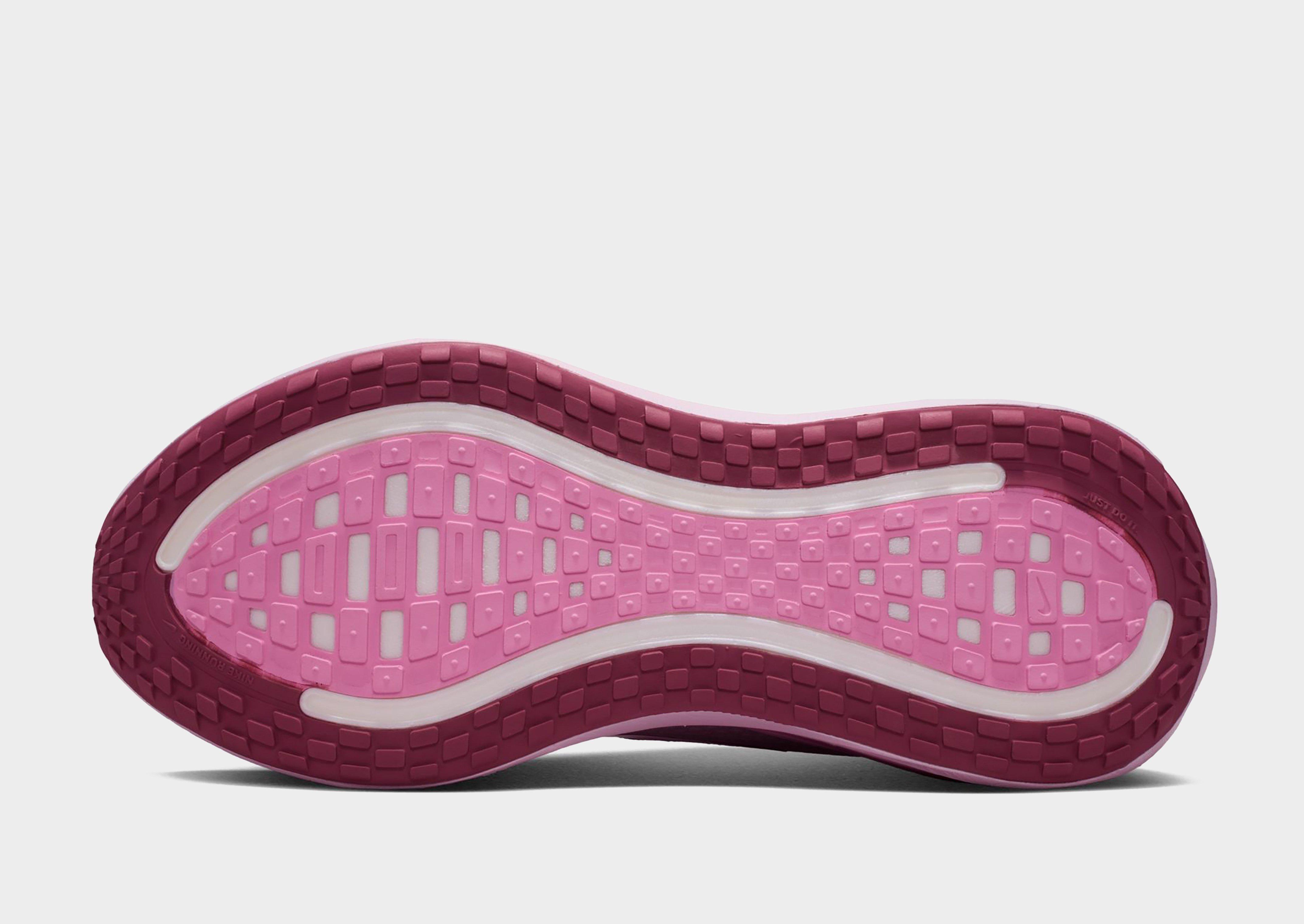 Nike WOMEN'S ROAD RUNNING