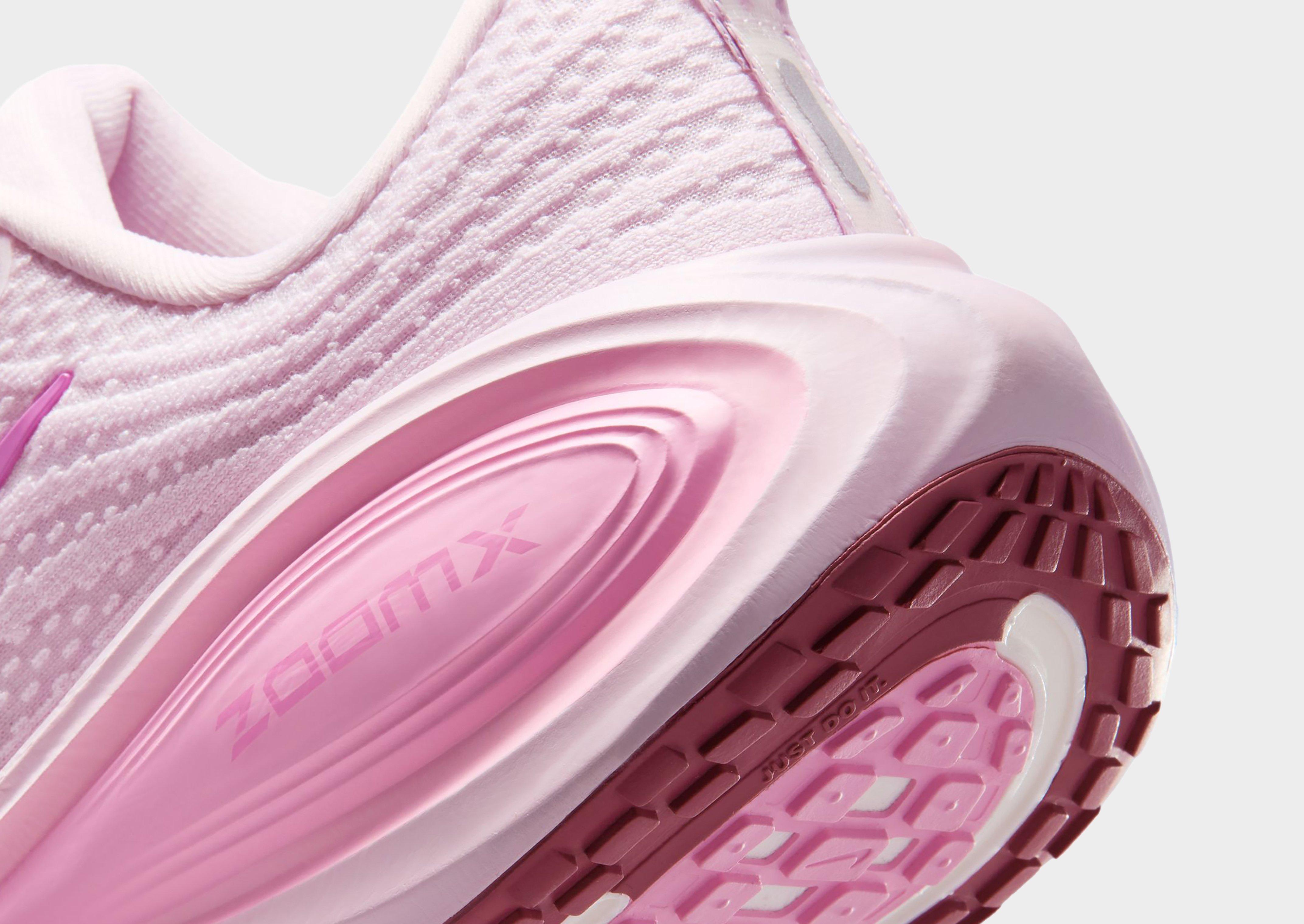 Nike WOMEN'S ROAD RUNNING