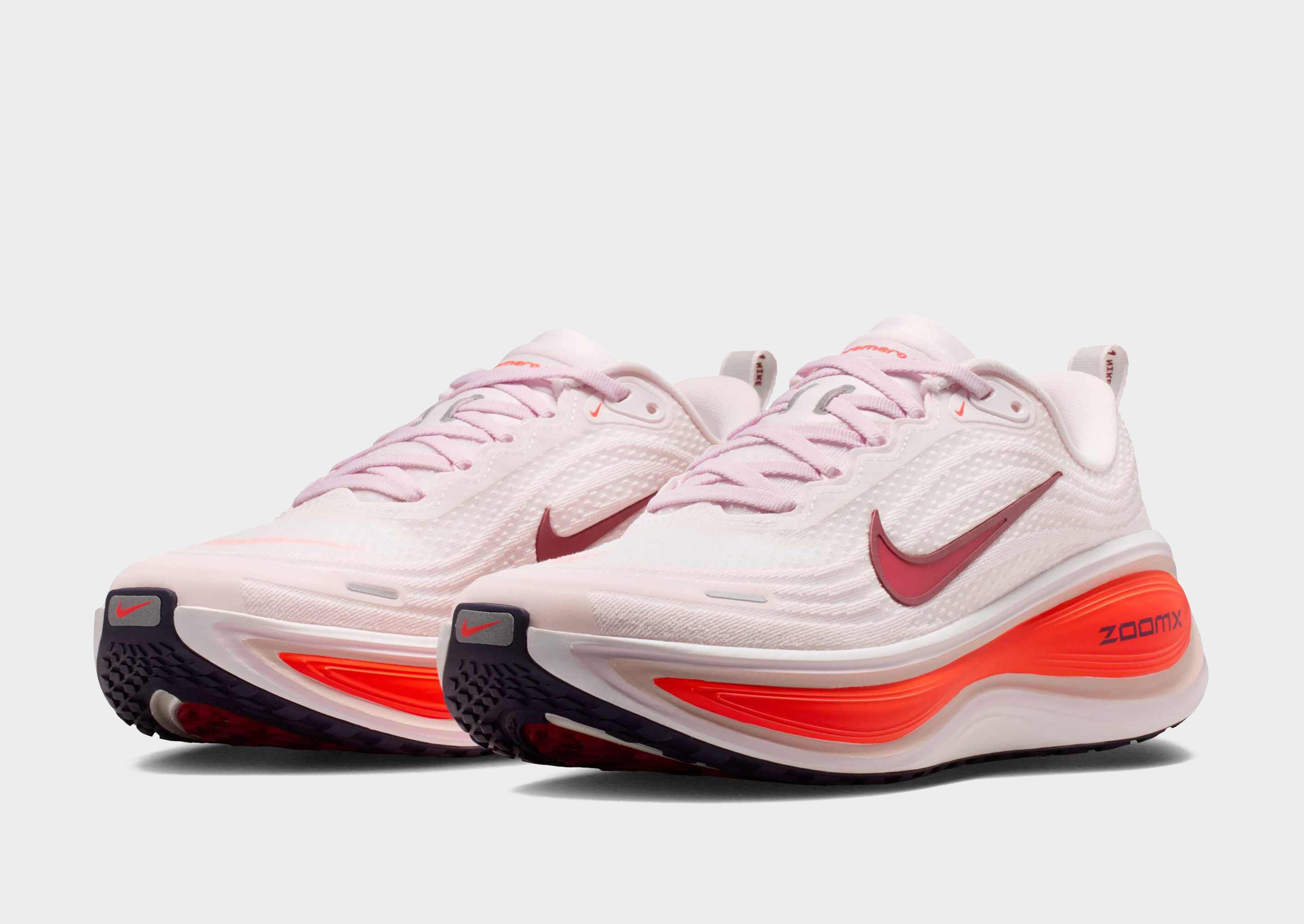 Nike WOMEN'S ROAD RUNNING