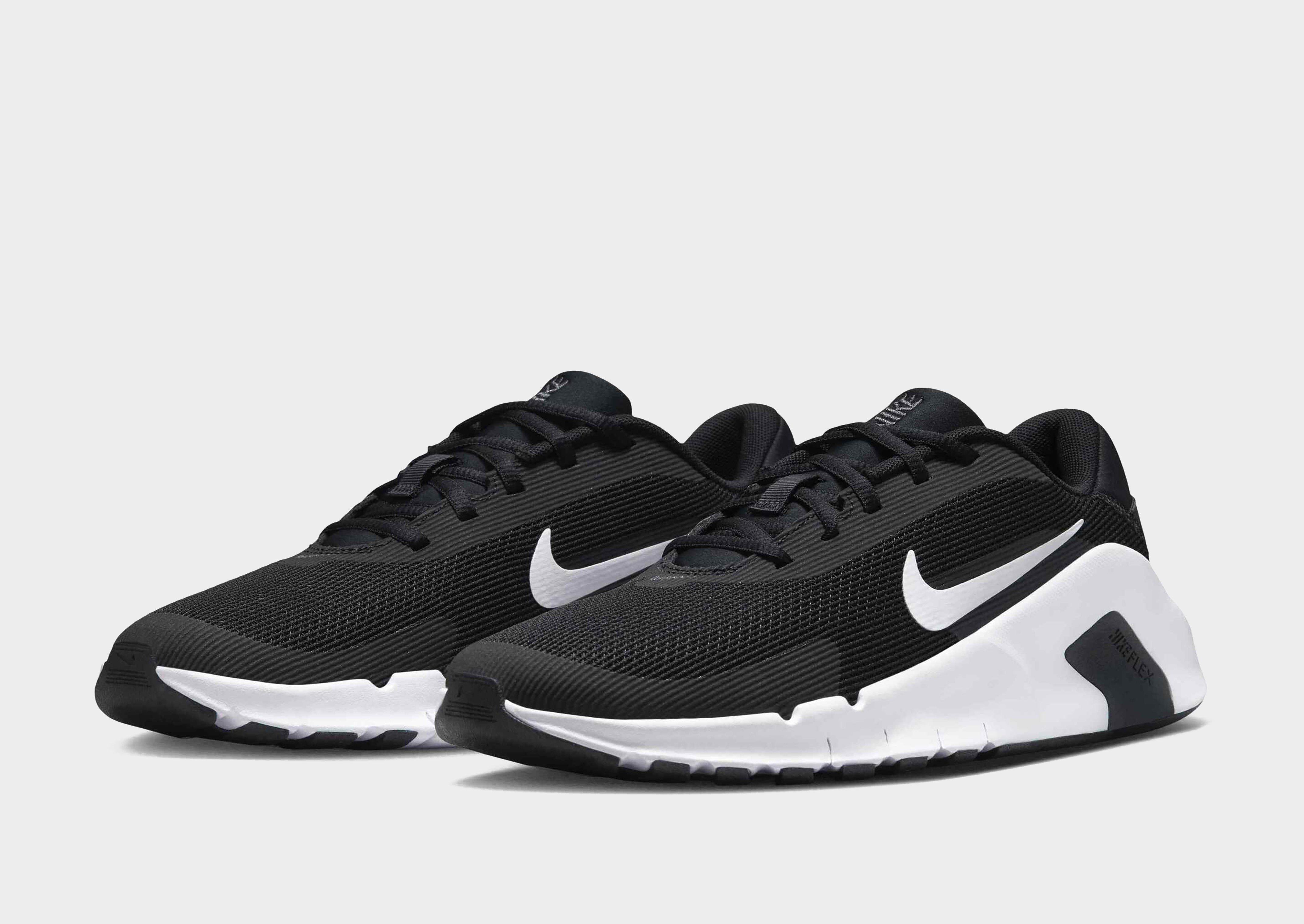 Nike WOMEN'S WORKOUT SHOES