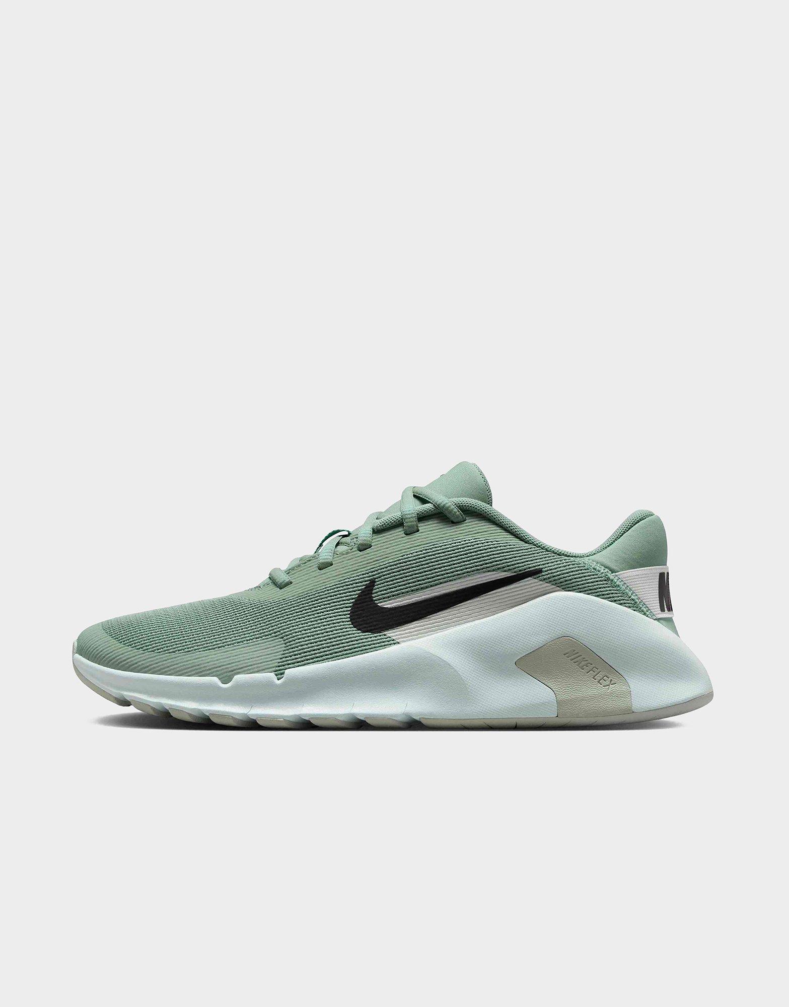 Nike WOMEN'S WORKOUT SHOES