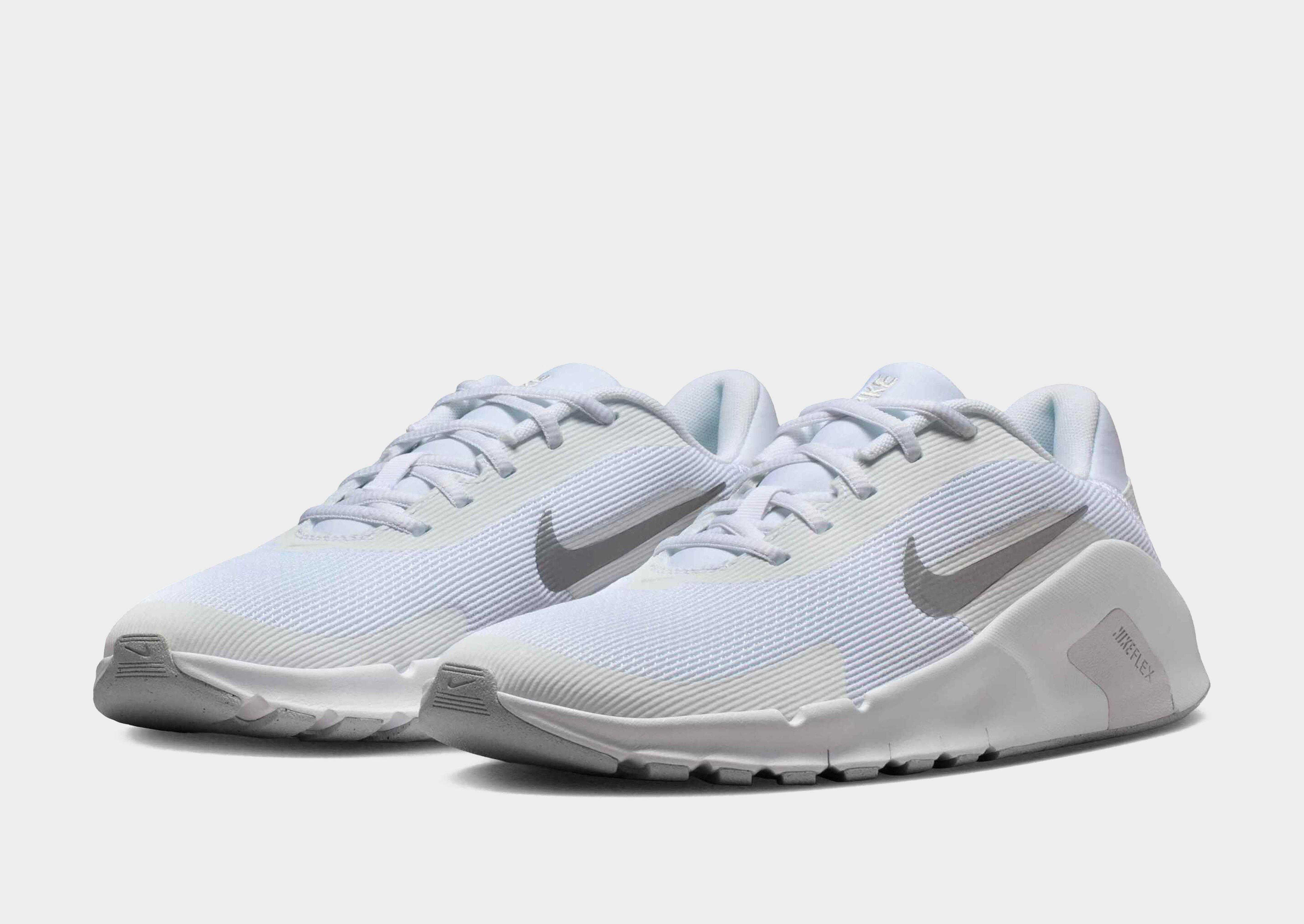 Nike WOMEN'S WORKOUT SHOES