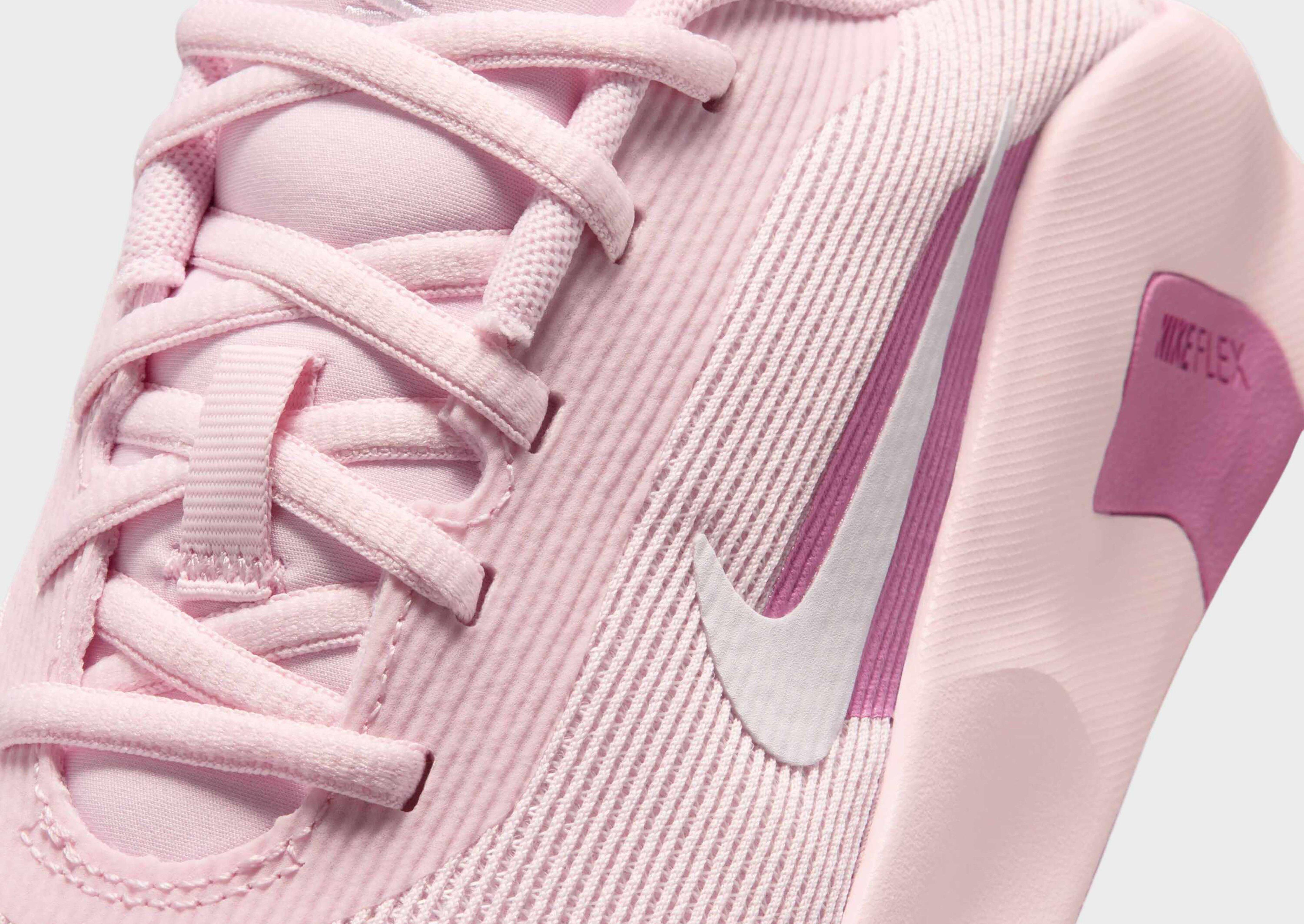 Nike WOMEN'S WORKOUT SHOES
