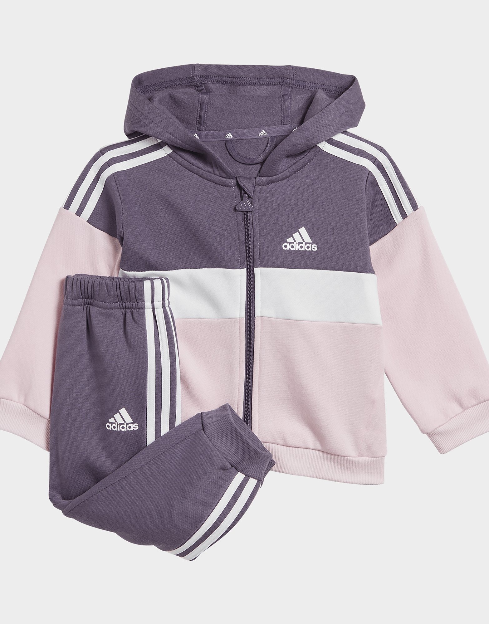 Jogging adidas discount resserré en bas