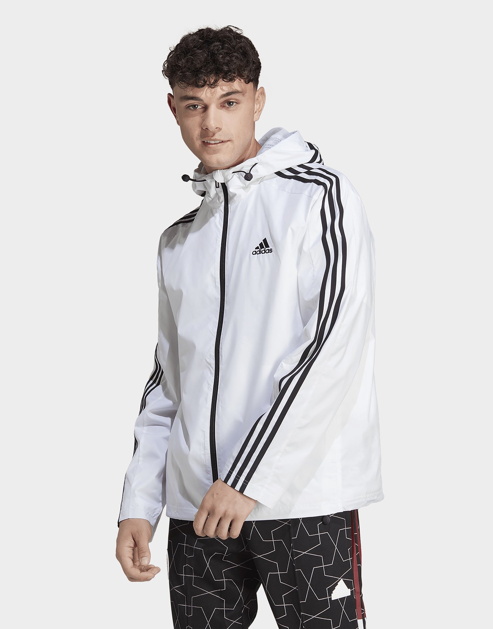 Cortavientos adidas blanco y negro online