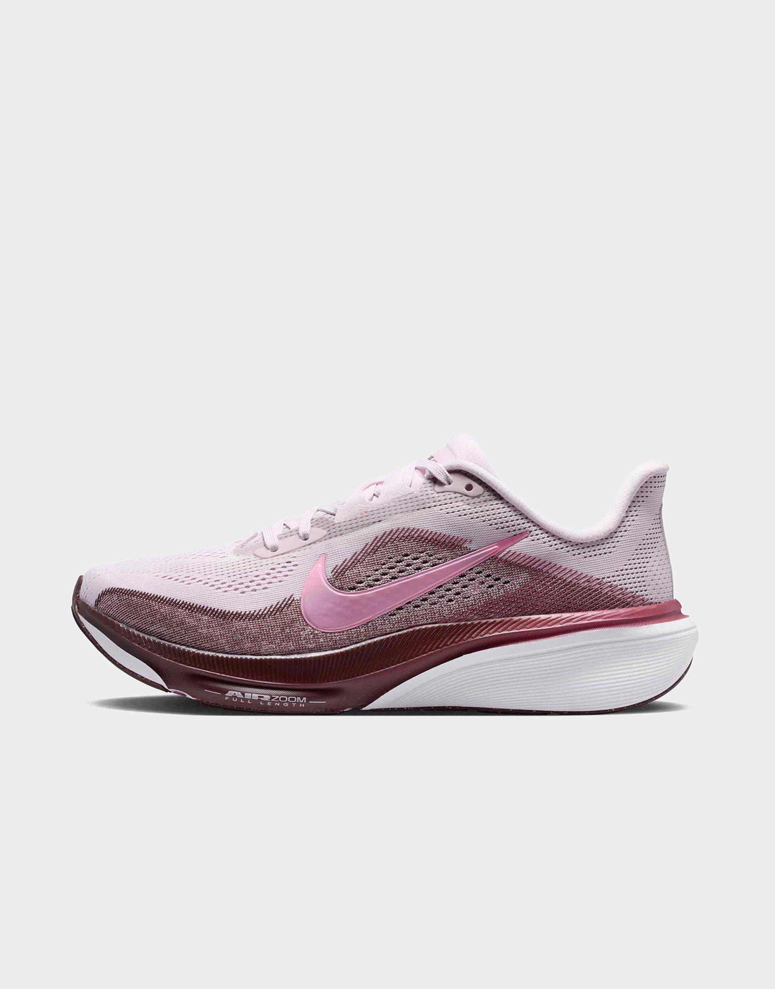 Nike WOMEN'S ROAD RUNNING