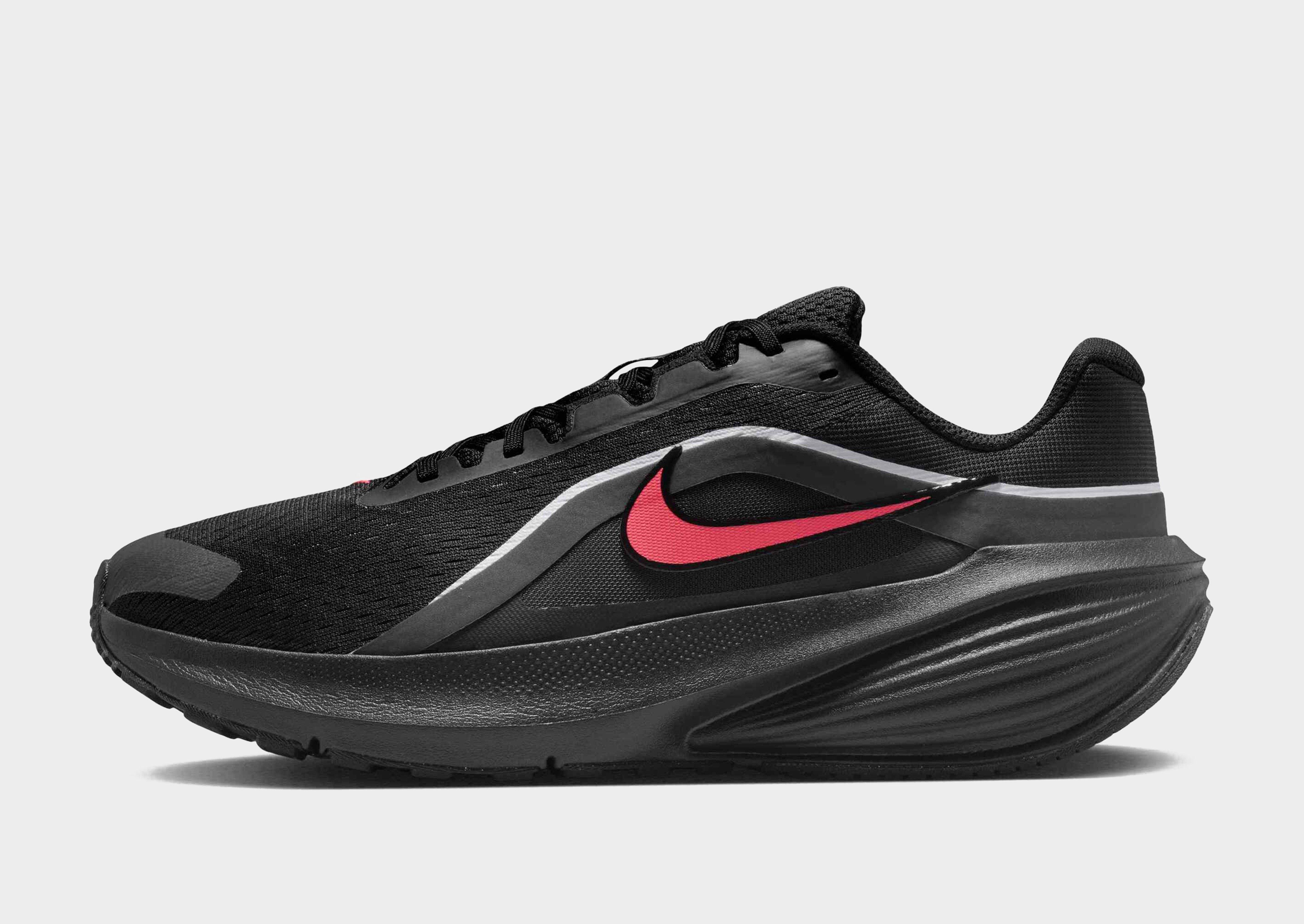 Nike MEN'S ROAD RUNNING SHOE