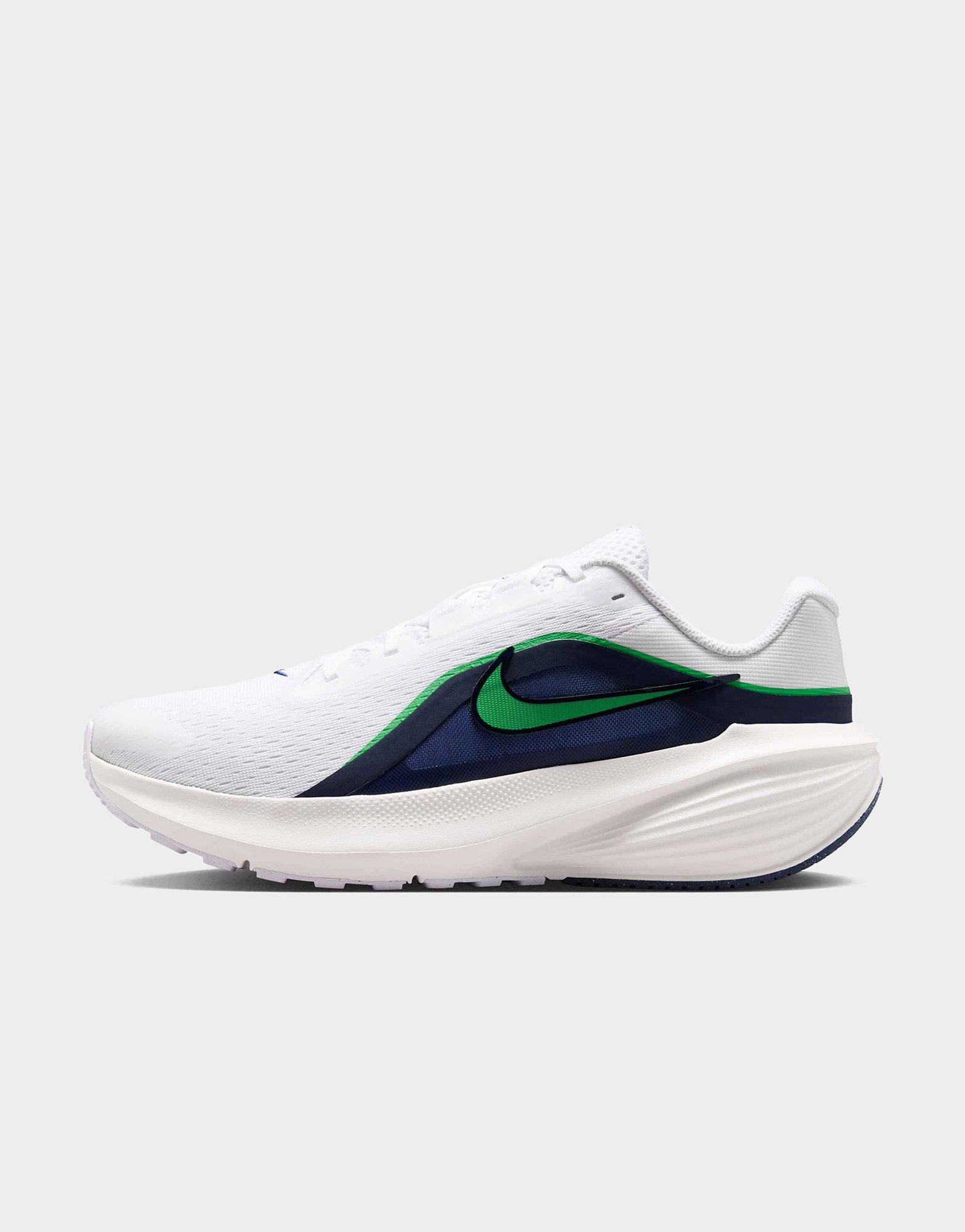 Nike MEN'S ROAD RUNNING SHOE