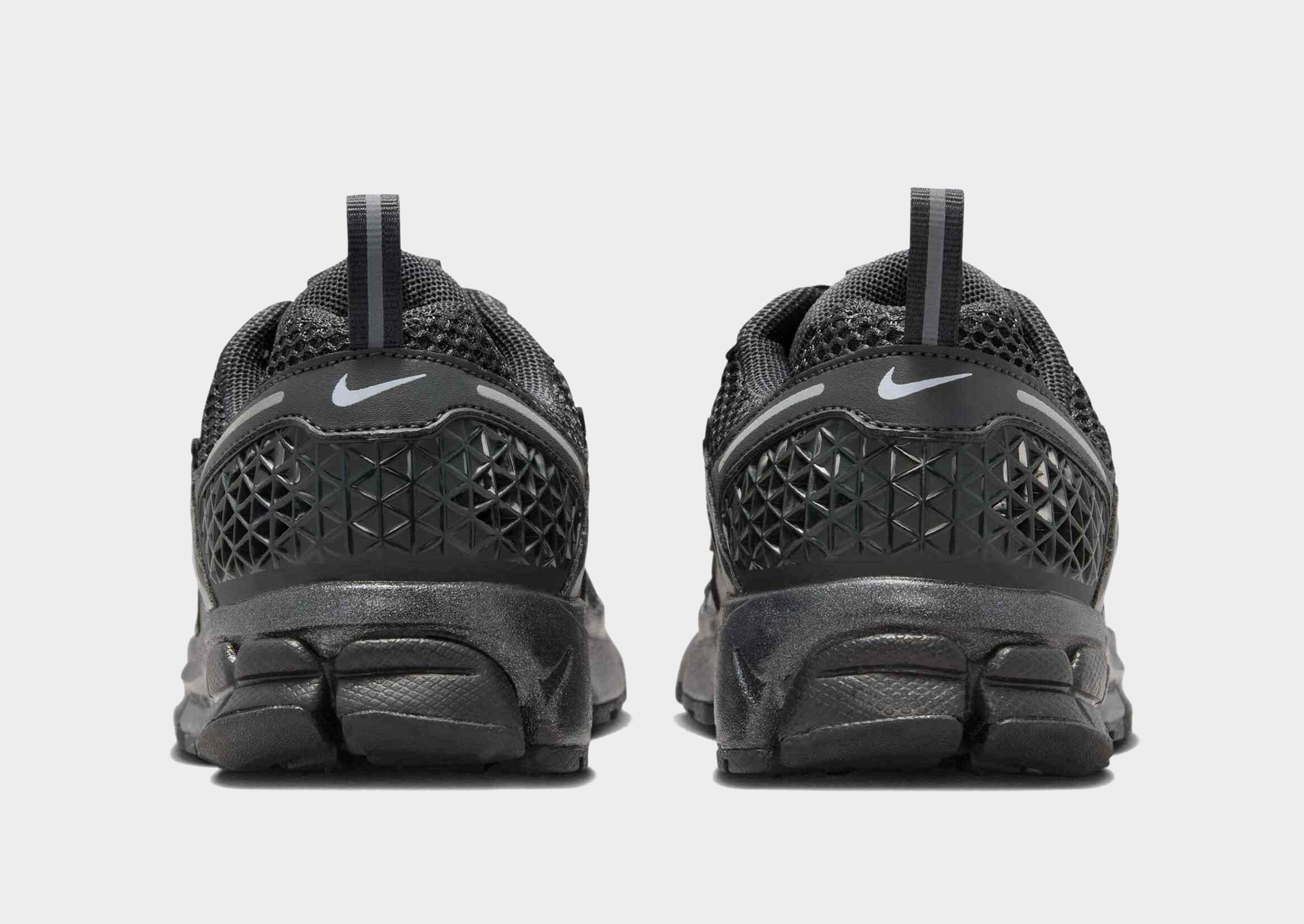 Nike OLDER KIDS' SHOES WITH