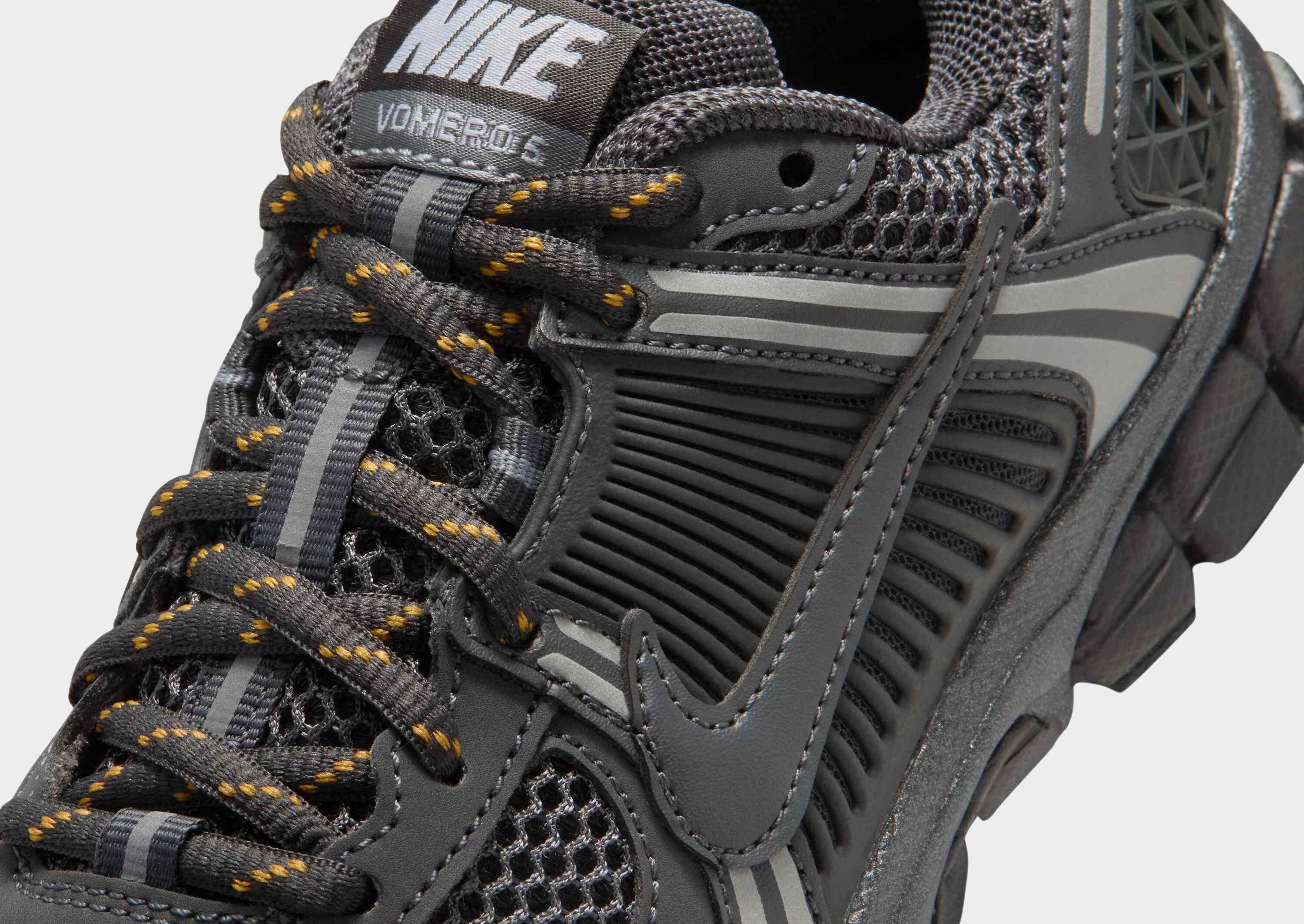 Nike OLDER KIDS' SHOES WITH