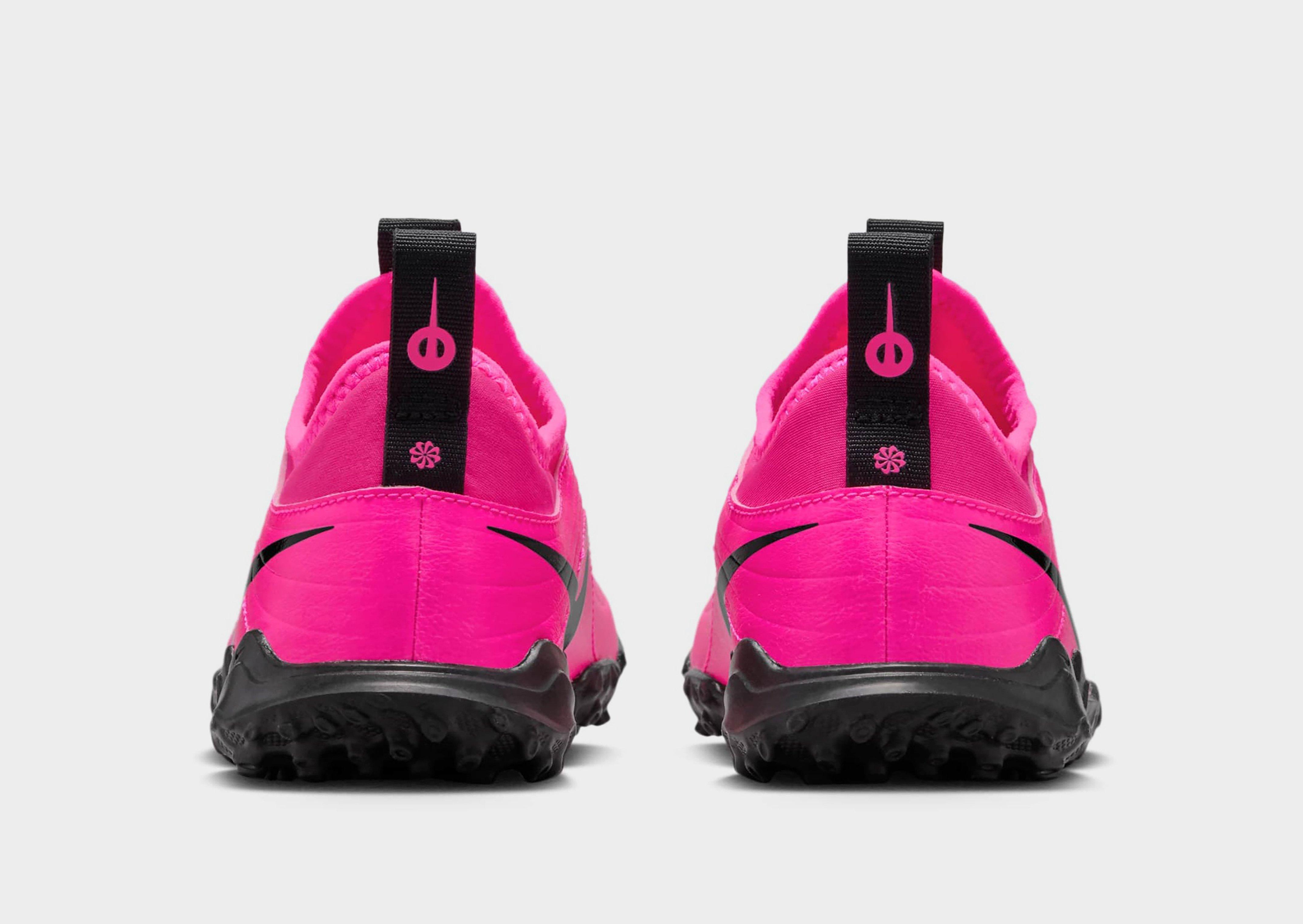 Nike YOUNGER KIDS' TURF