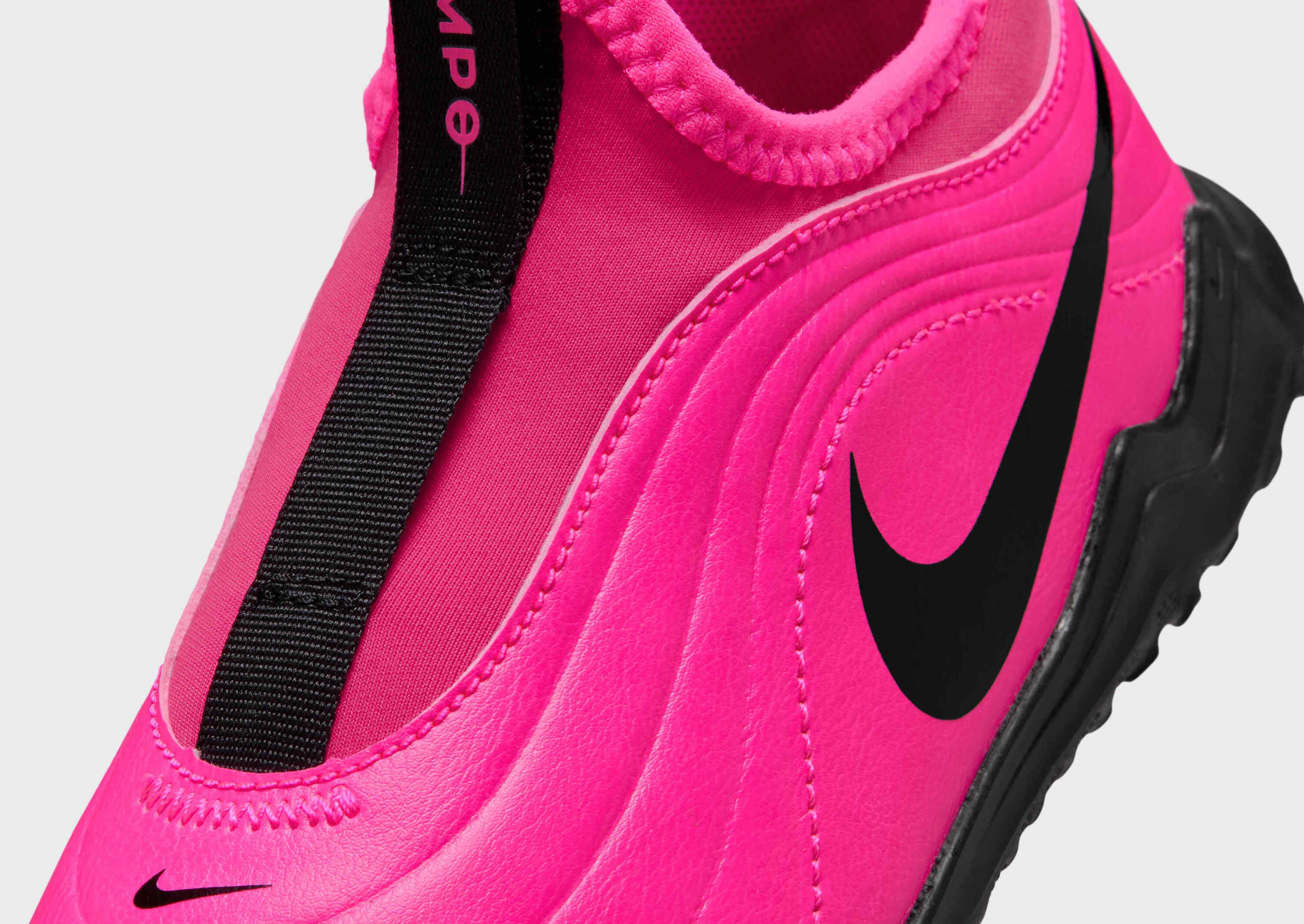 Nike YOUNGER KIDS' TURF
