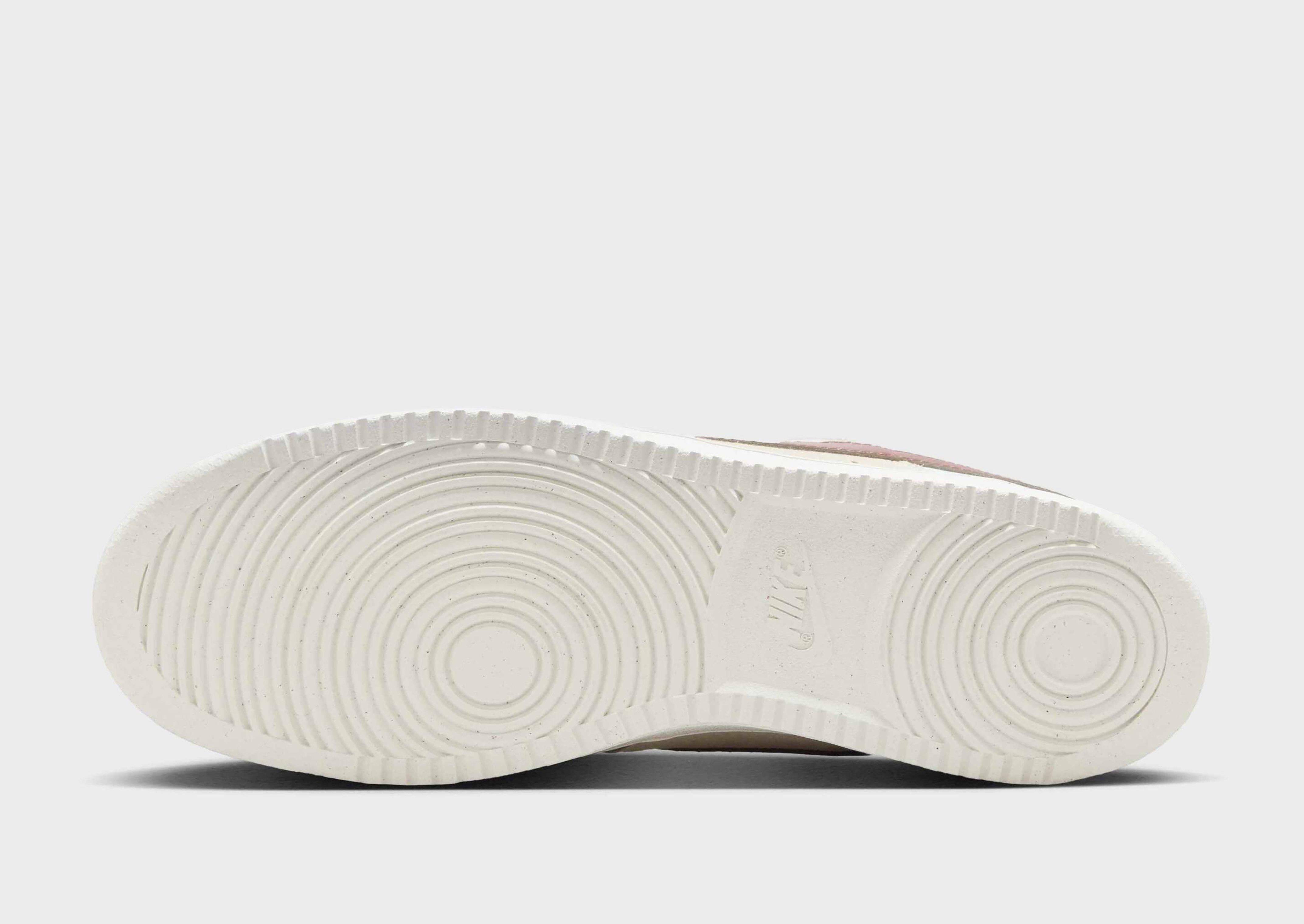 Nike WOMEN'S SHOES COURT
