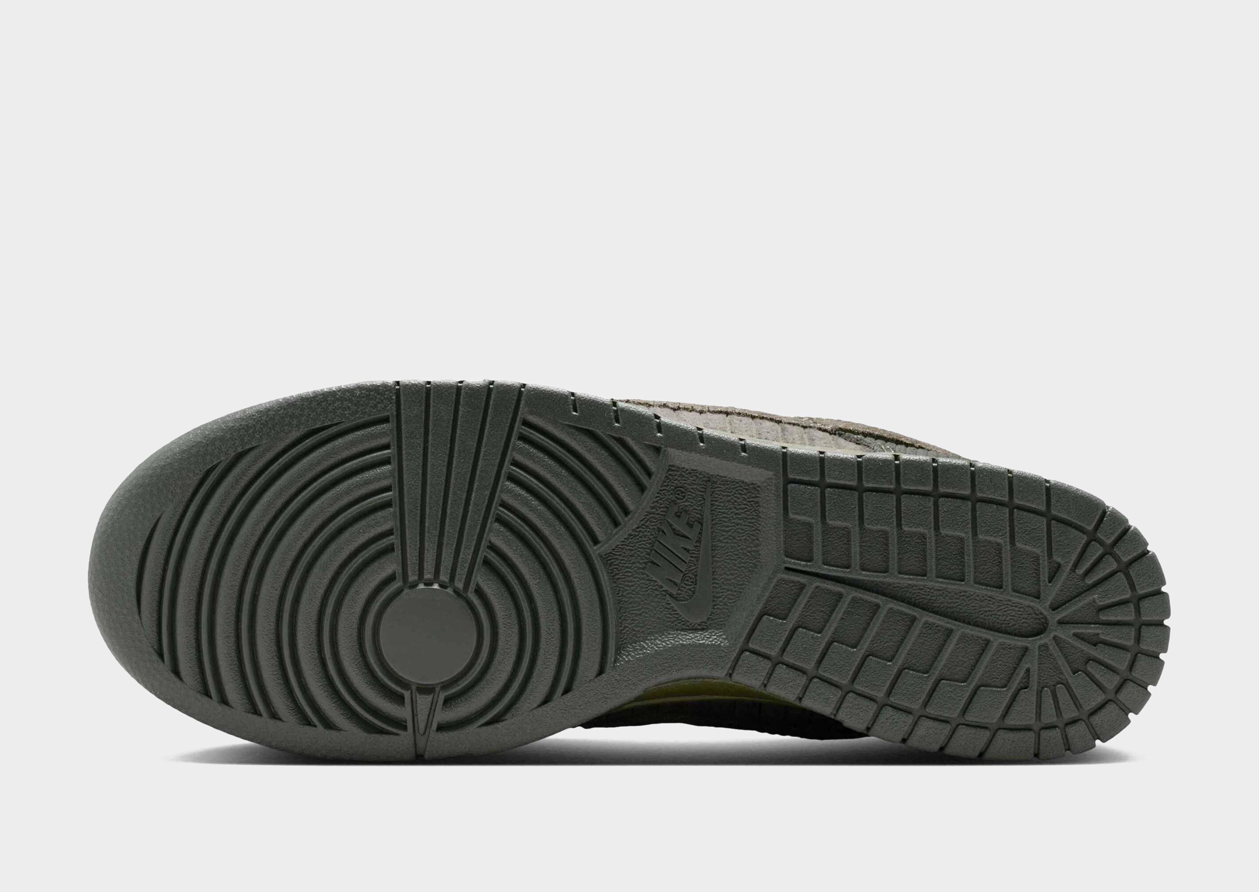 Nike MEN'S SHOES DUNK LOW