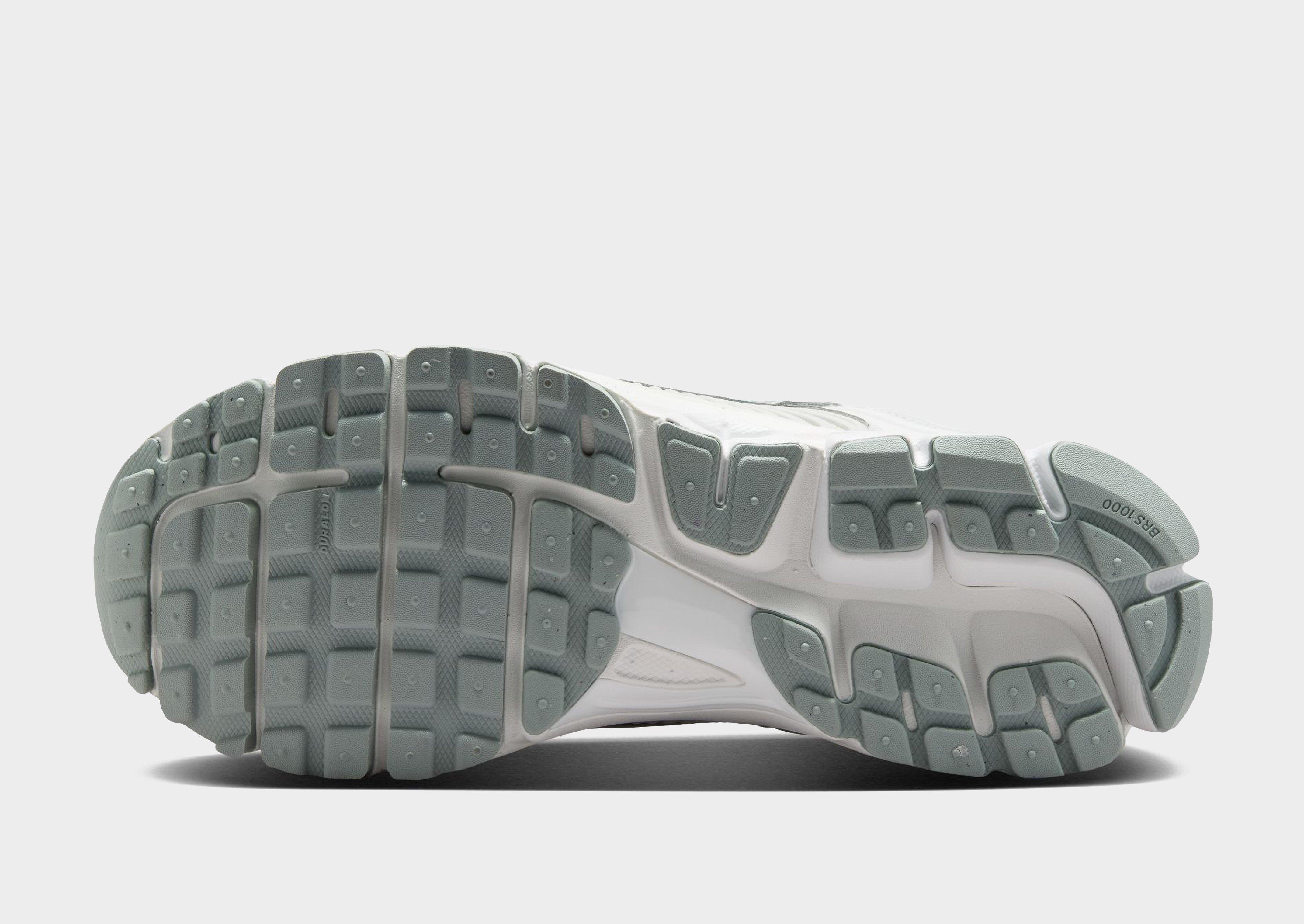 Nike Vomero 5 Women's
