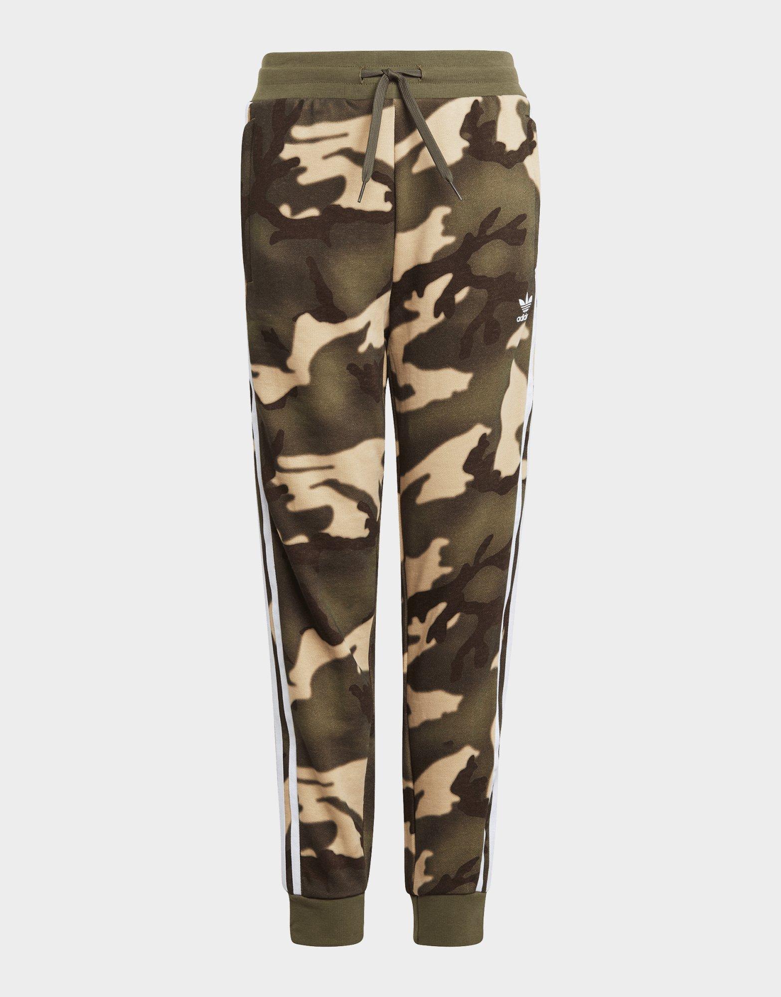 Juniors store camo joggers