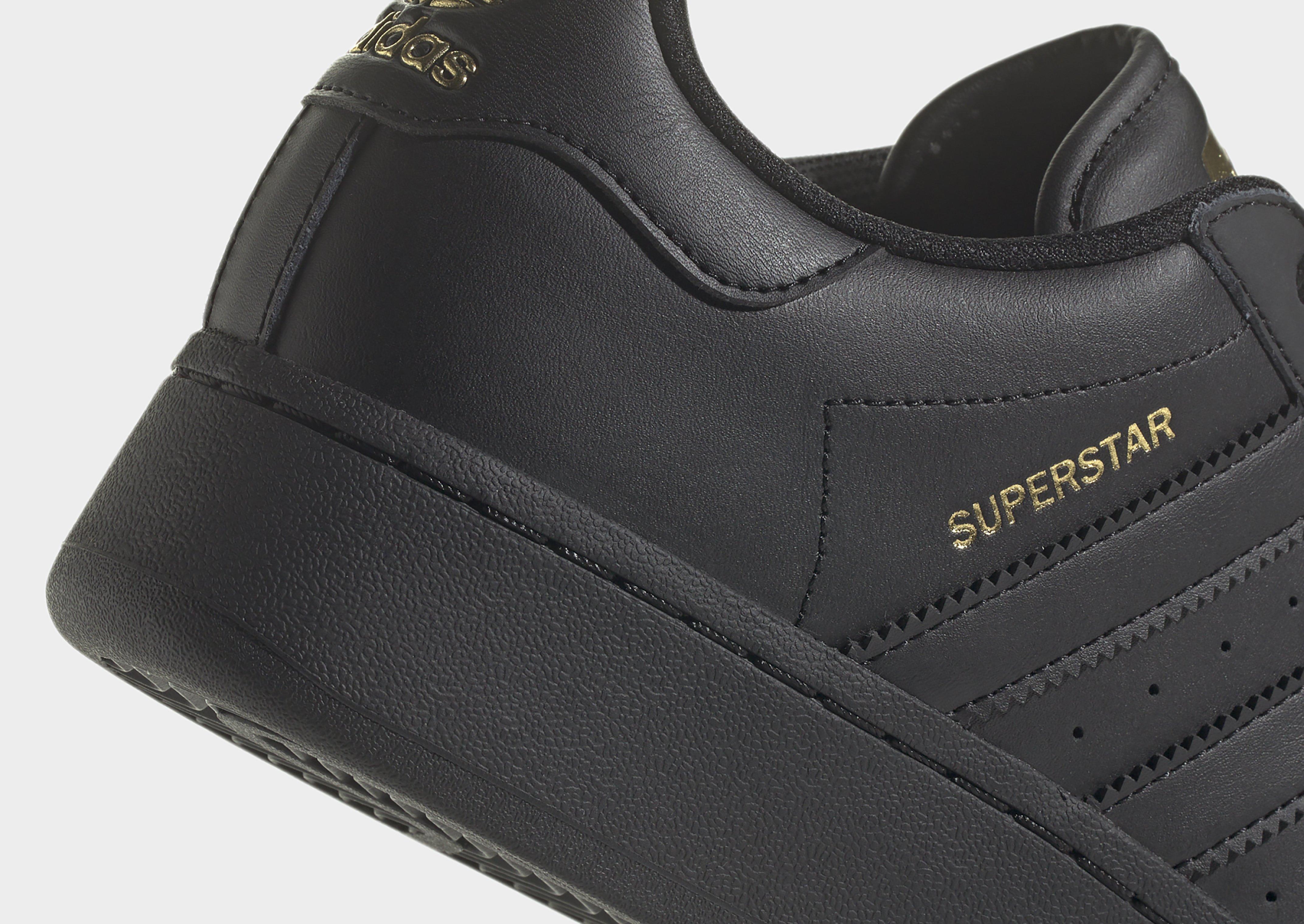 originals superstar metallic-trimmed leather sneakers