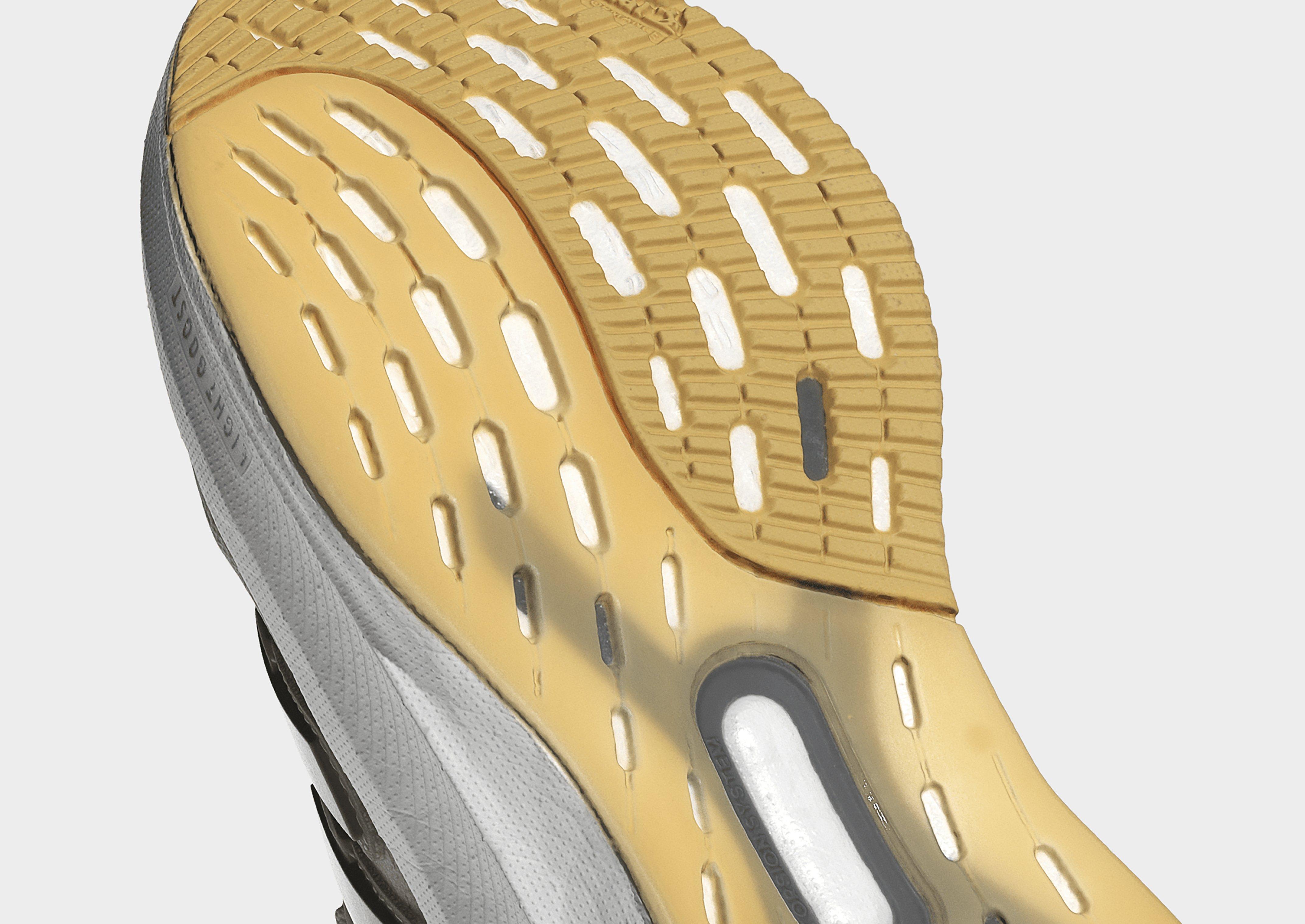 adidas Ultraboost 5 Shoes