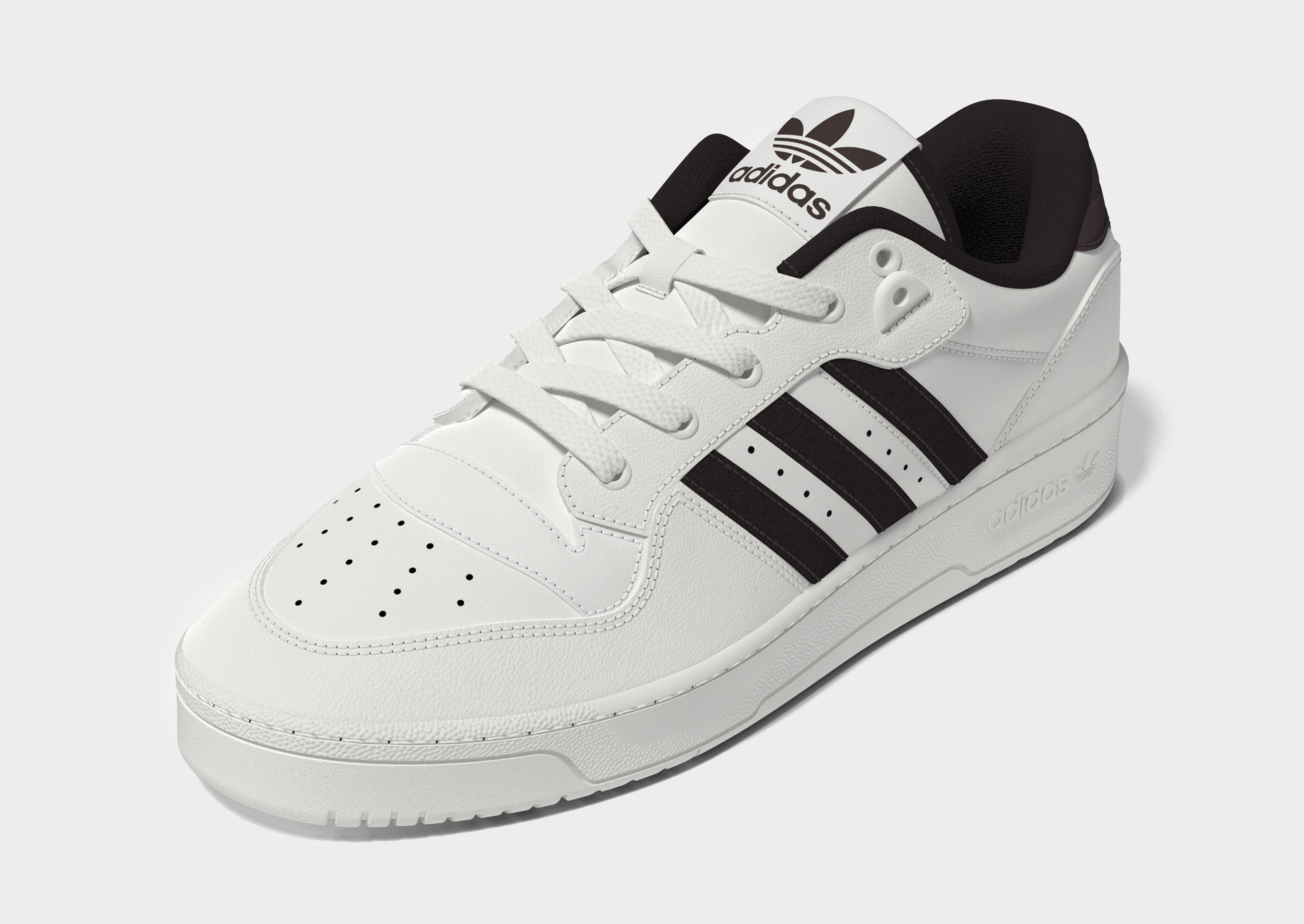 All white shoes hot sale mens adidas