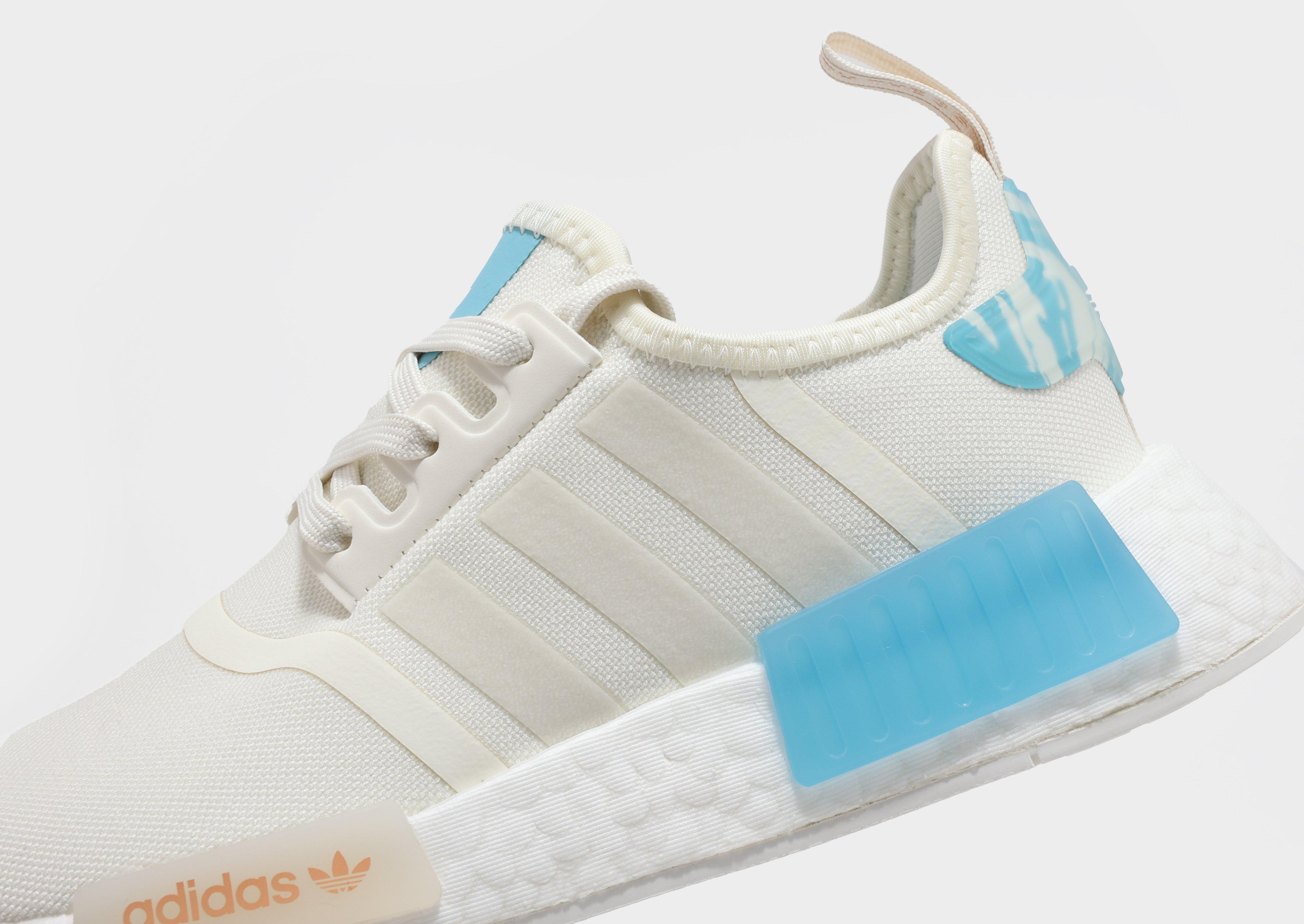 White and blue nmd on sale r1